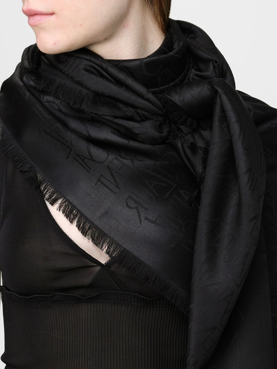 [Saint Laurent] Scarf SS26 7379303YN21 1000