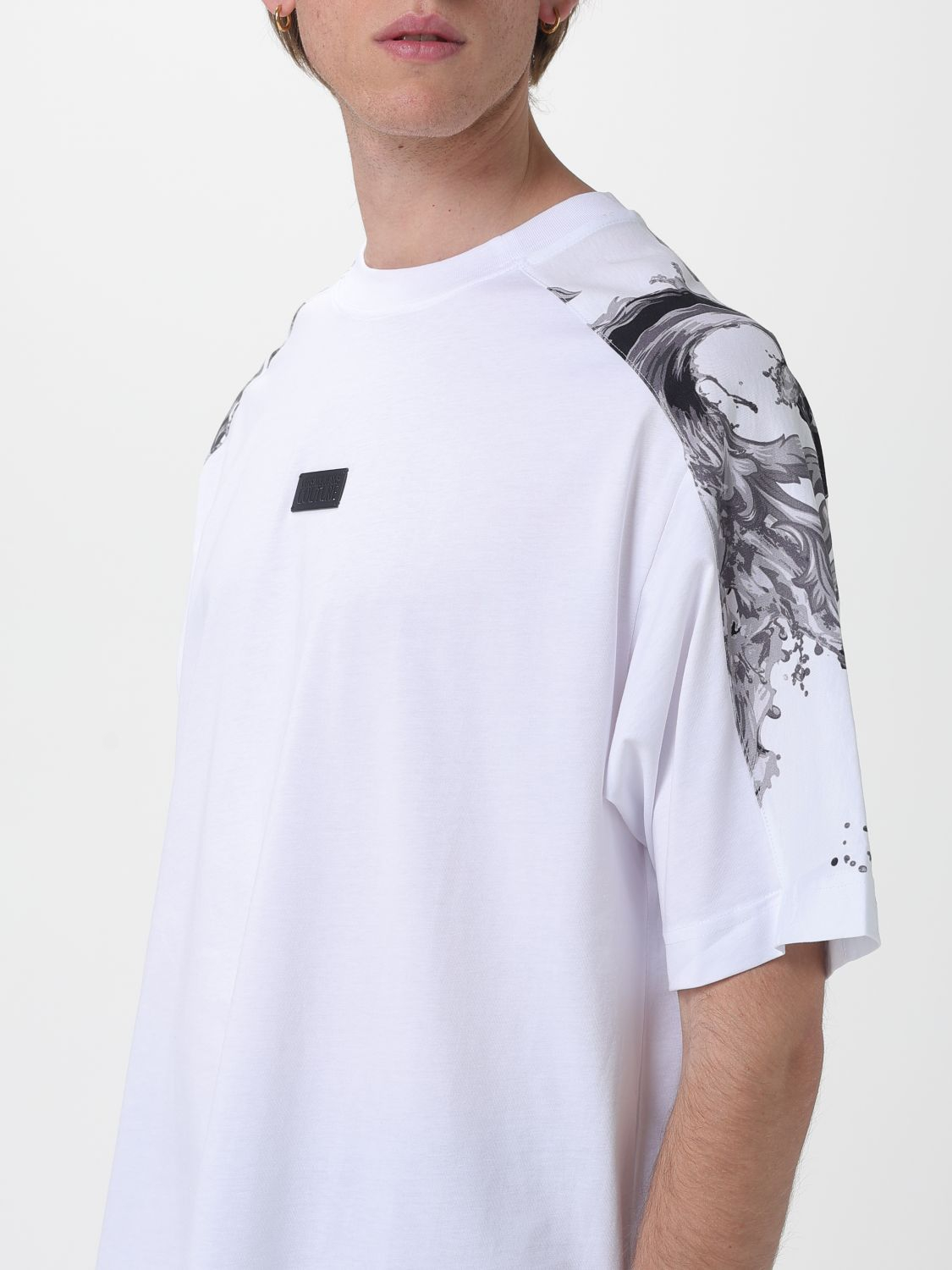 [VERSACE JEANS COUTURE] T-shirts Short Sleeve SS26 80GAH610JS543 U22