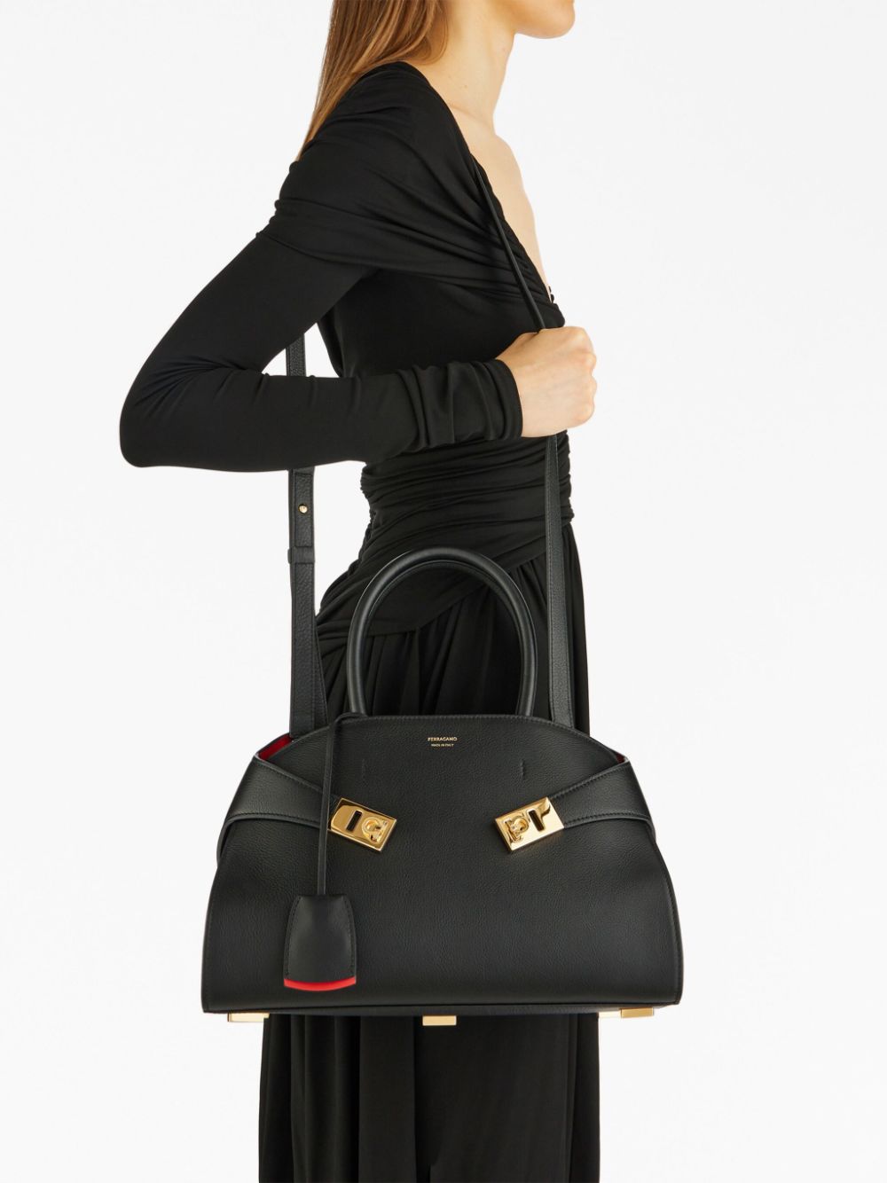 FERRAGAMO 215608 767814008