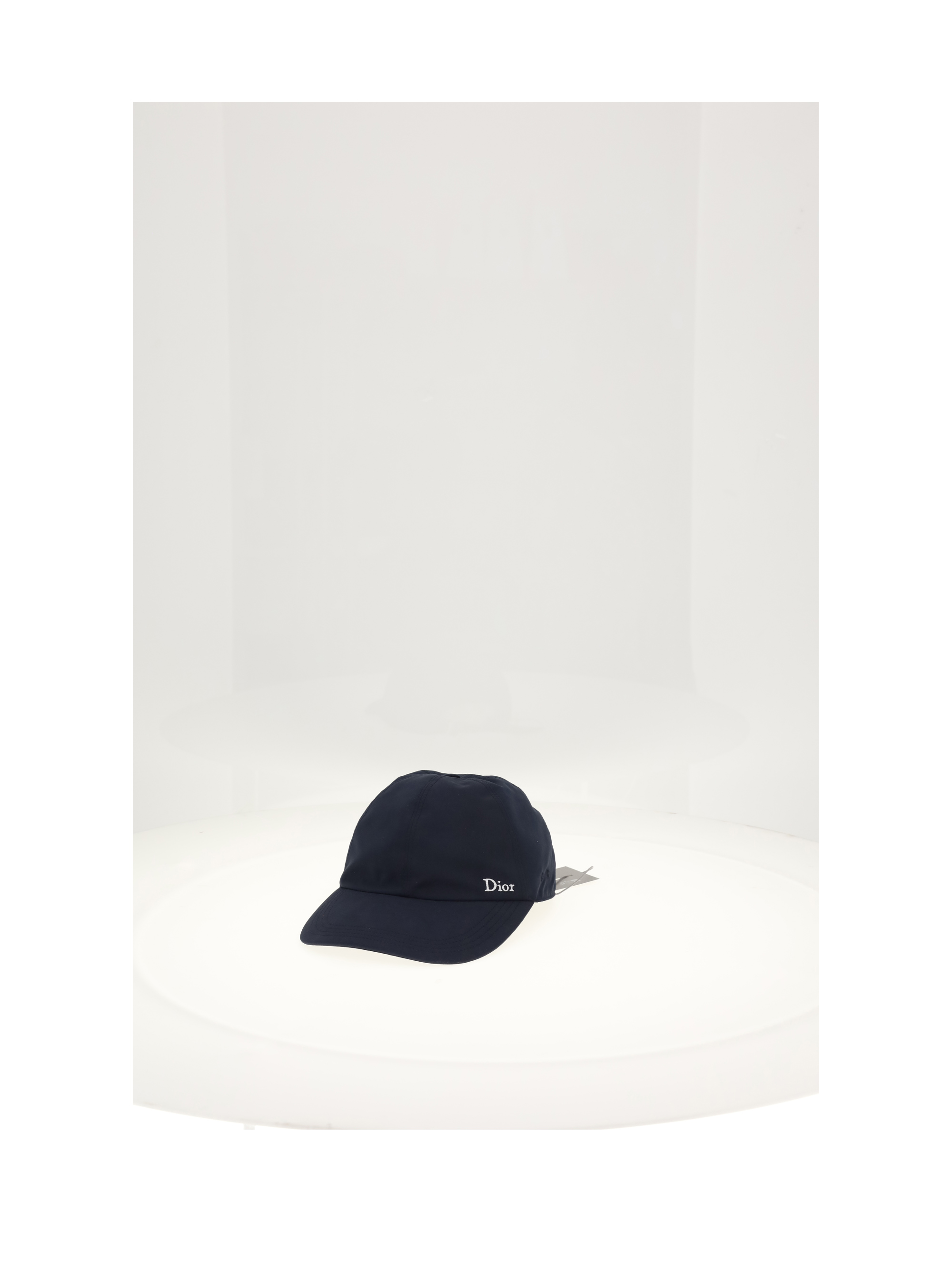 CAP DIOR LOGO