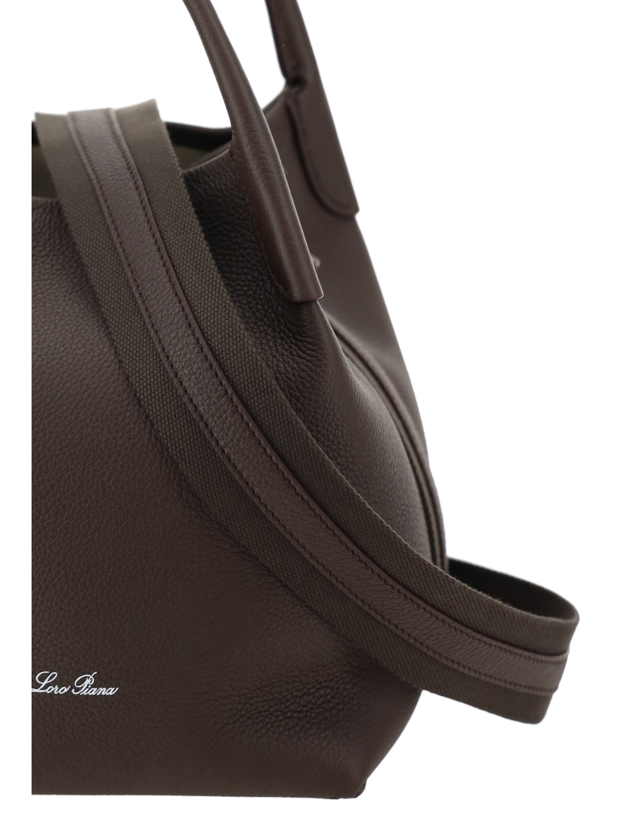 Small Bale Bucket Bag