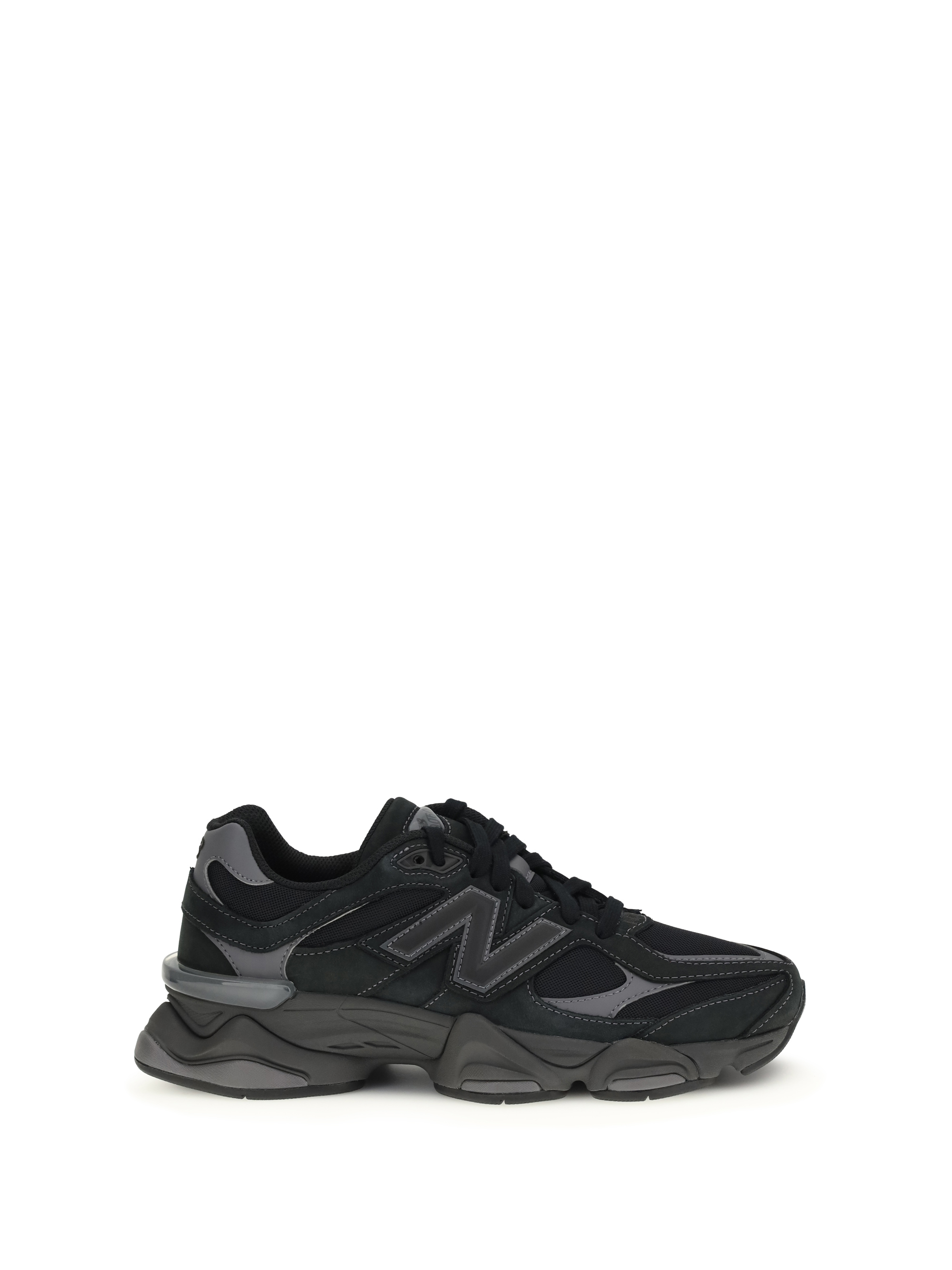9060 Sneakers