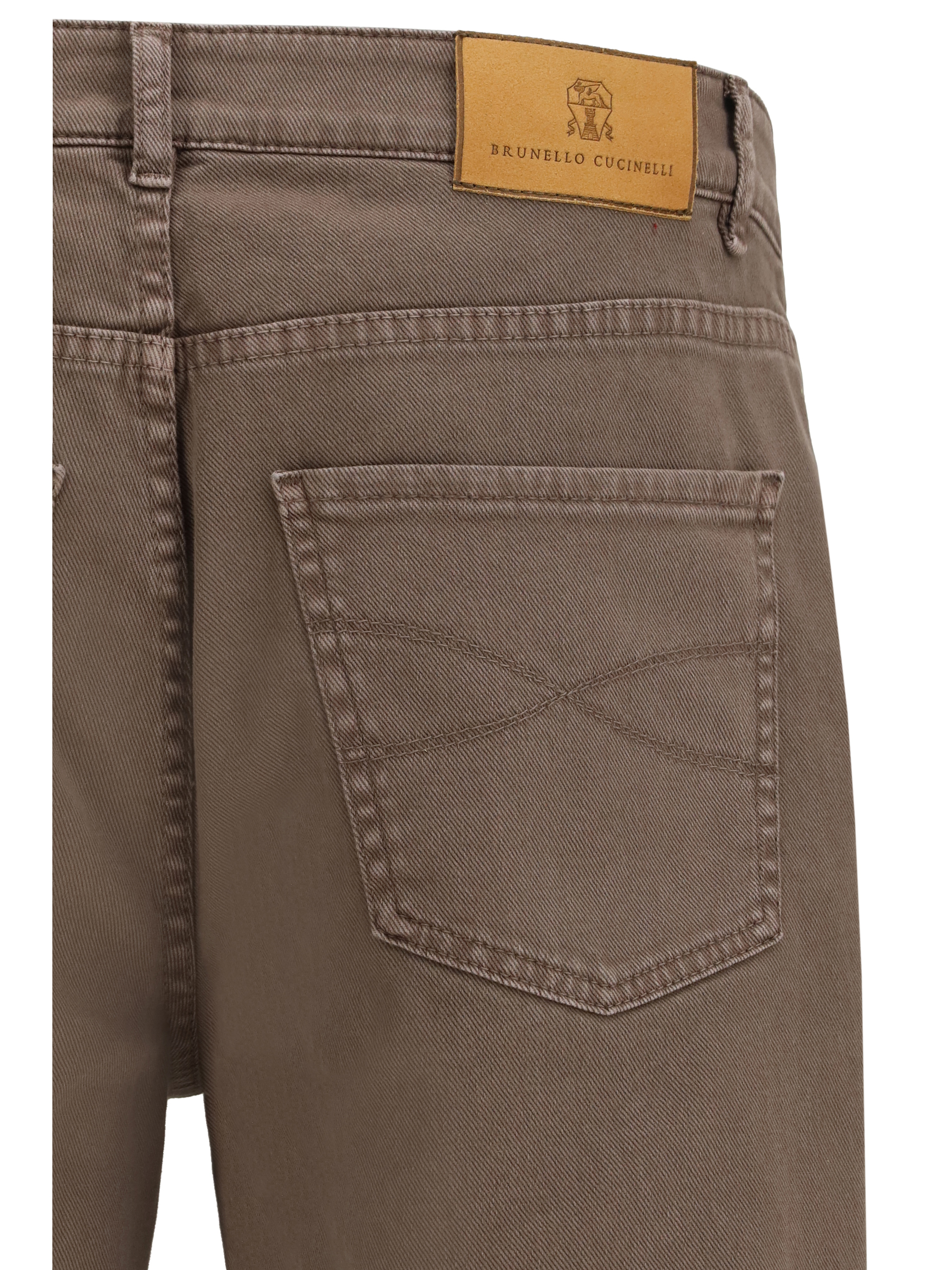 Jeans with turn-up hem