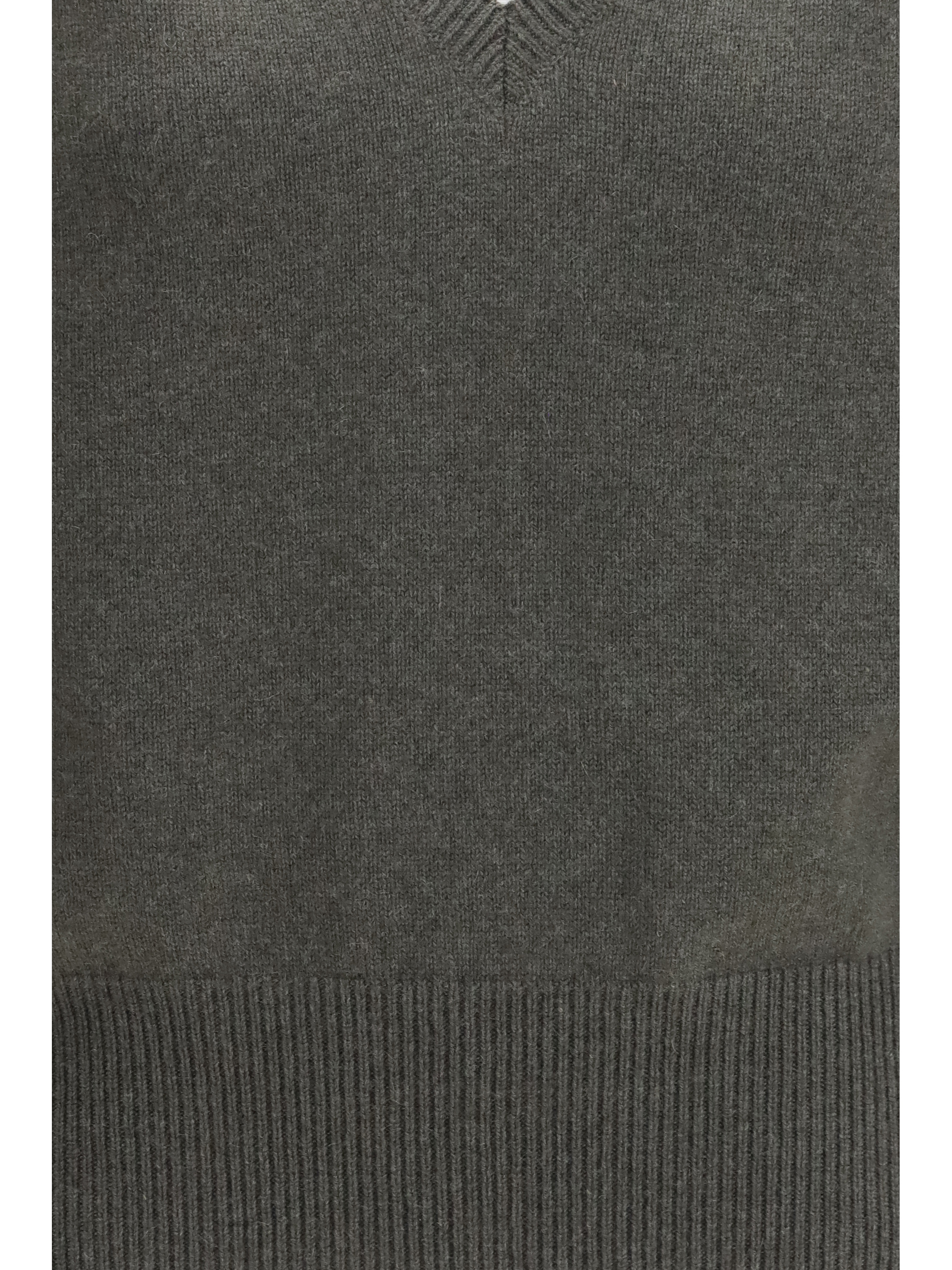 V-neck cashmere Sweater