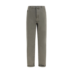 Jeans with turn-up hem