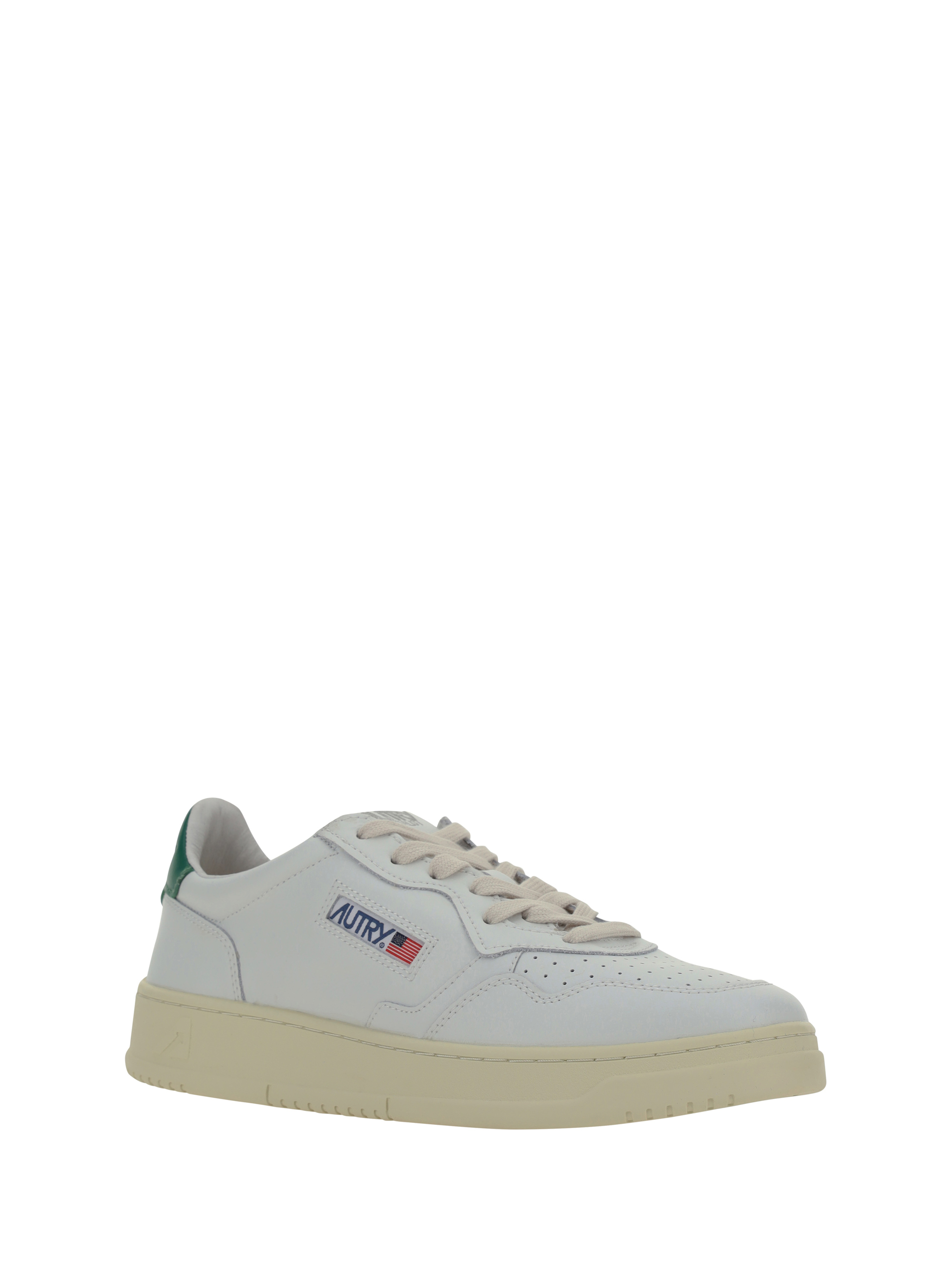 Low 01 Sneakers
