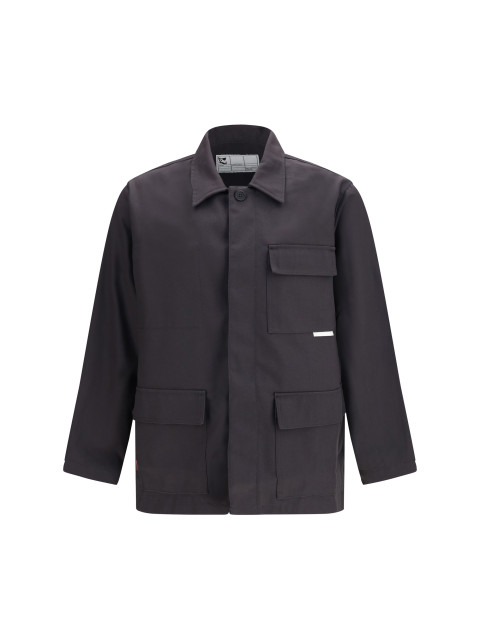 Jacket with a classic collar