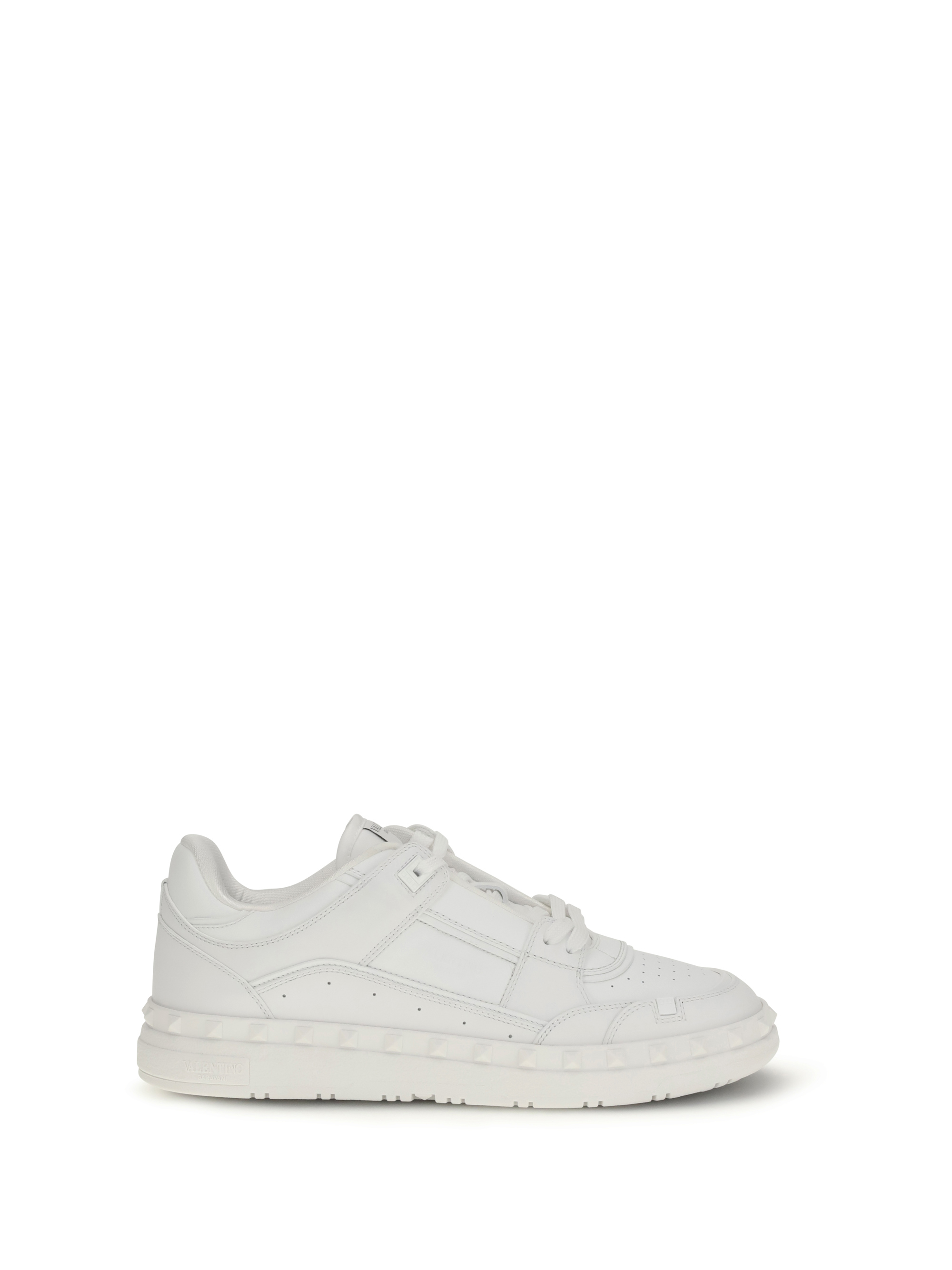 Low Top Freedots Sneakers