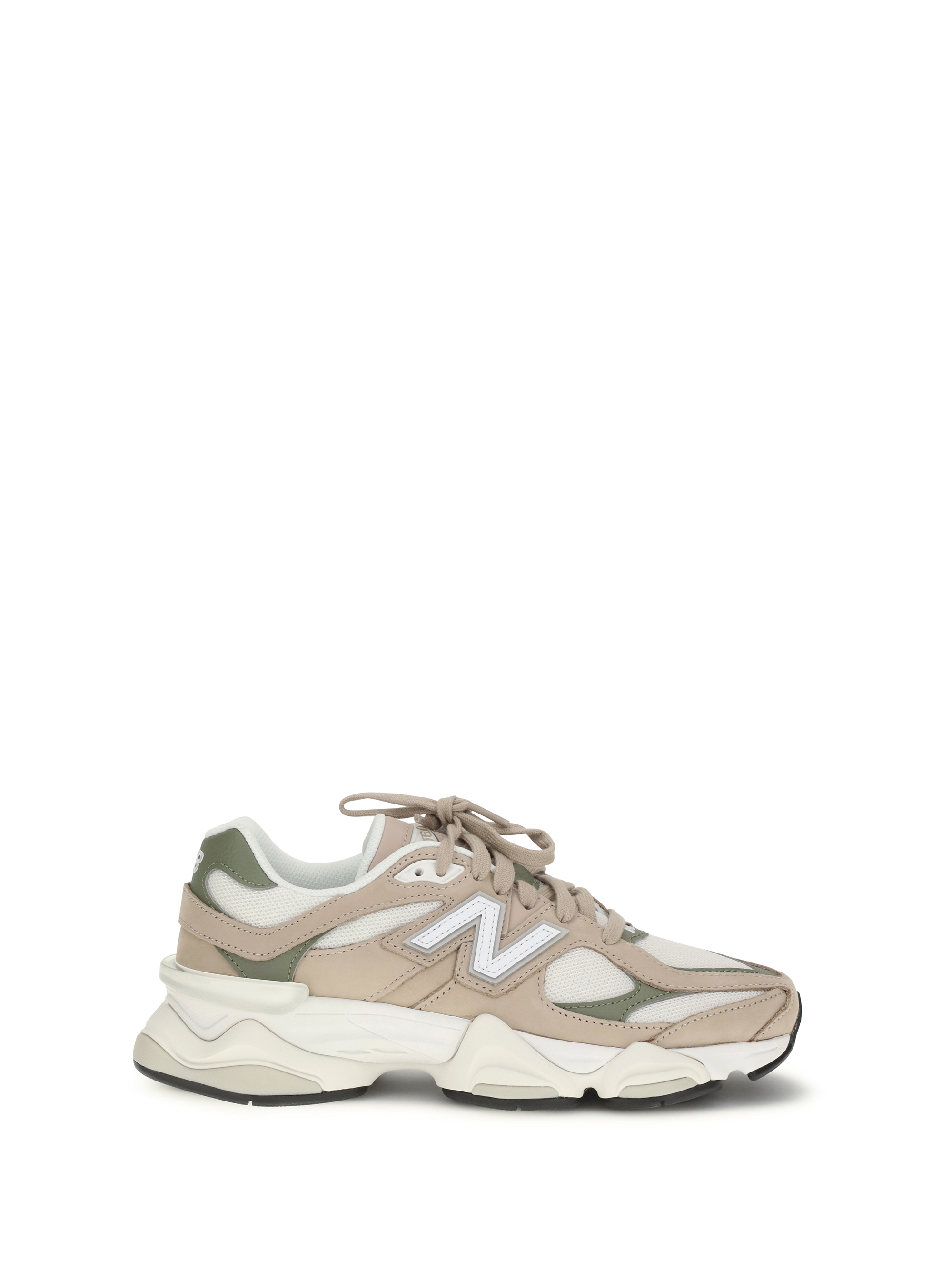 9060 Sneakers