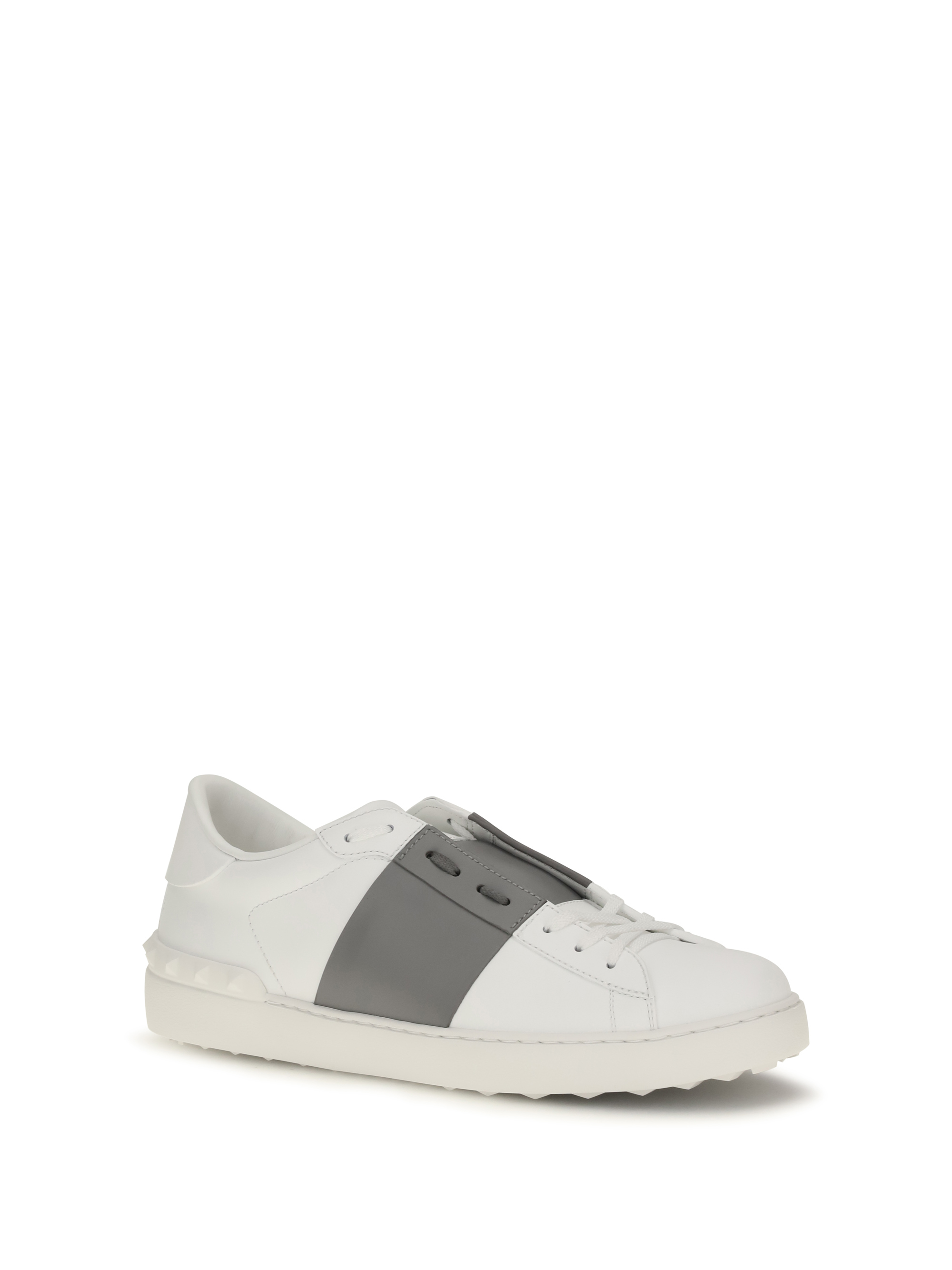 Open Sneakers