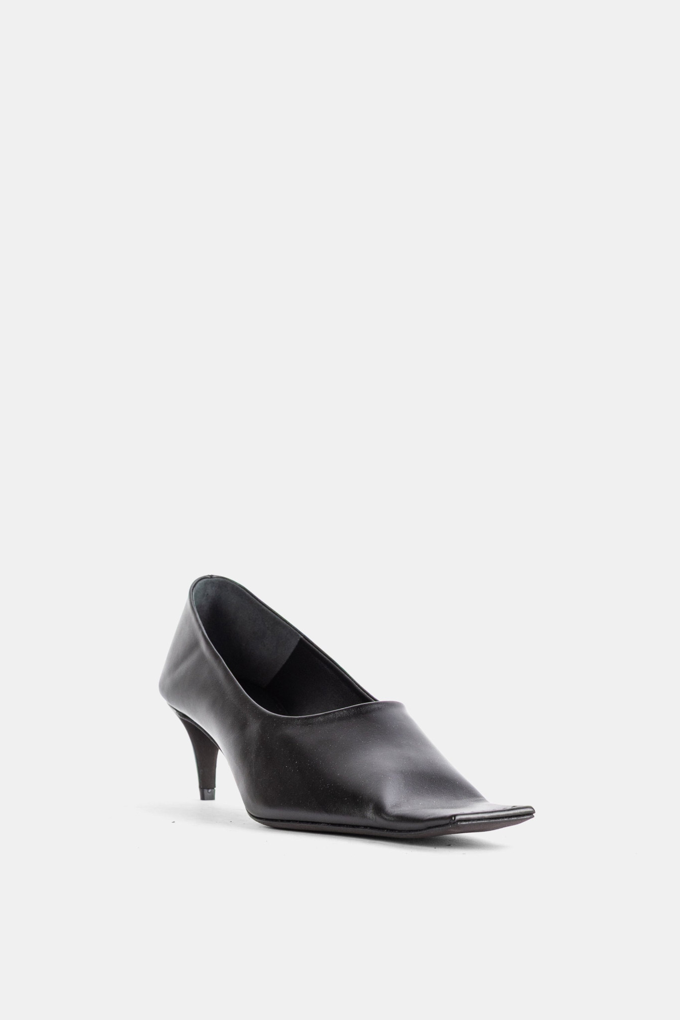 [KHAITE] Pumps FW26 F2055-1027