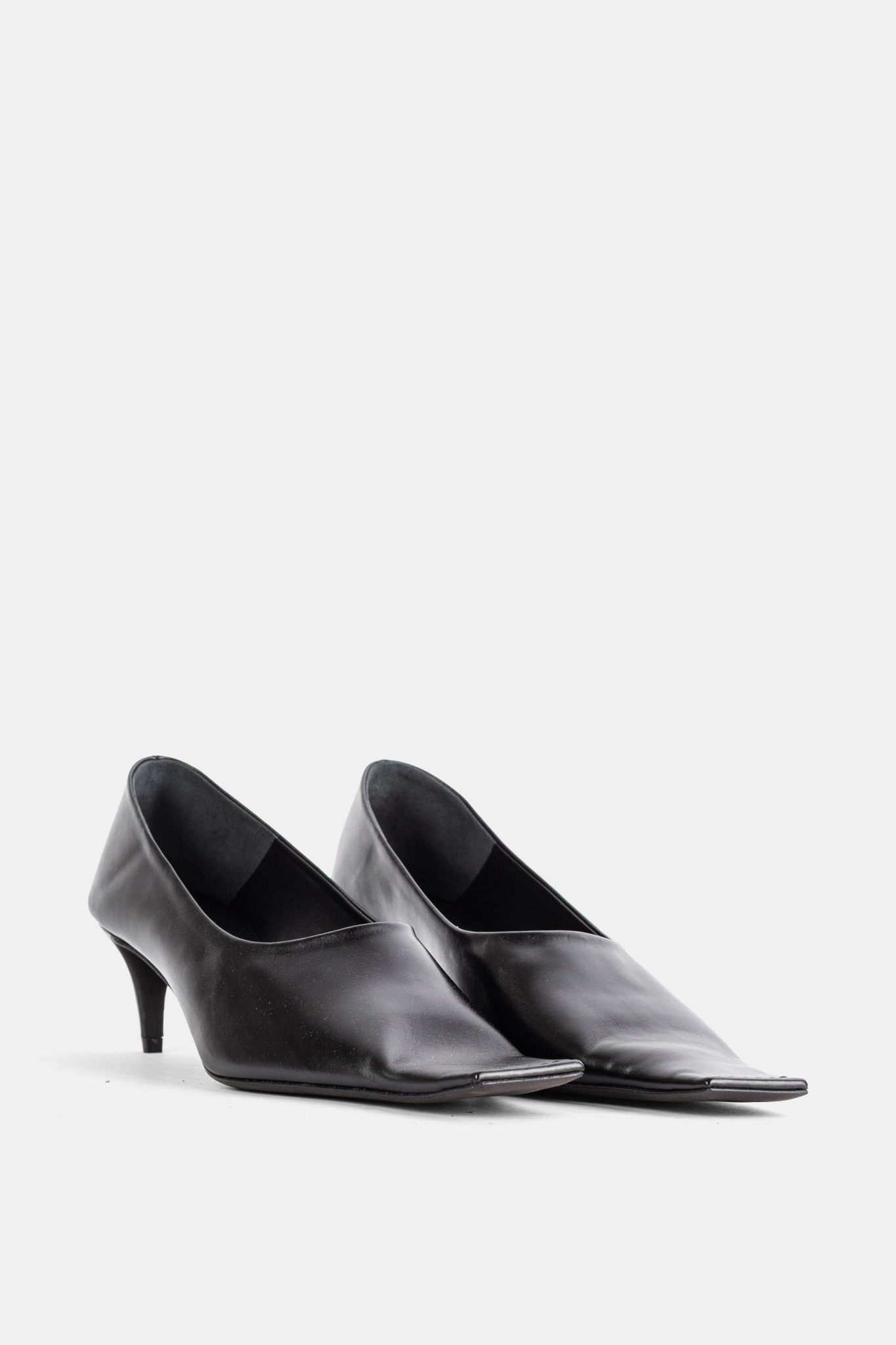 [KHAITE] Pumps FW26 F2055-1027