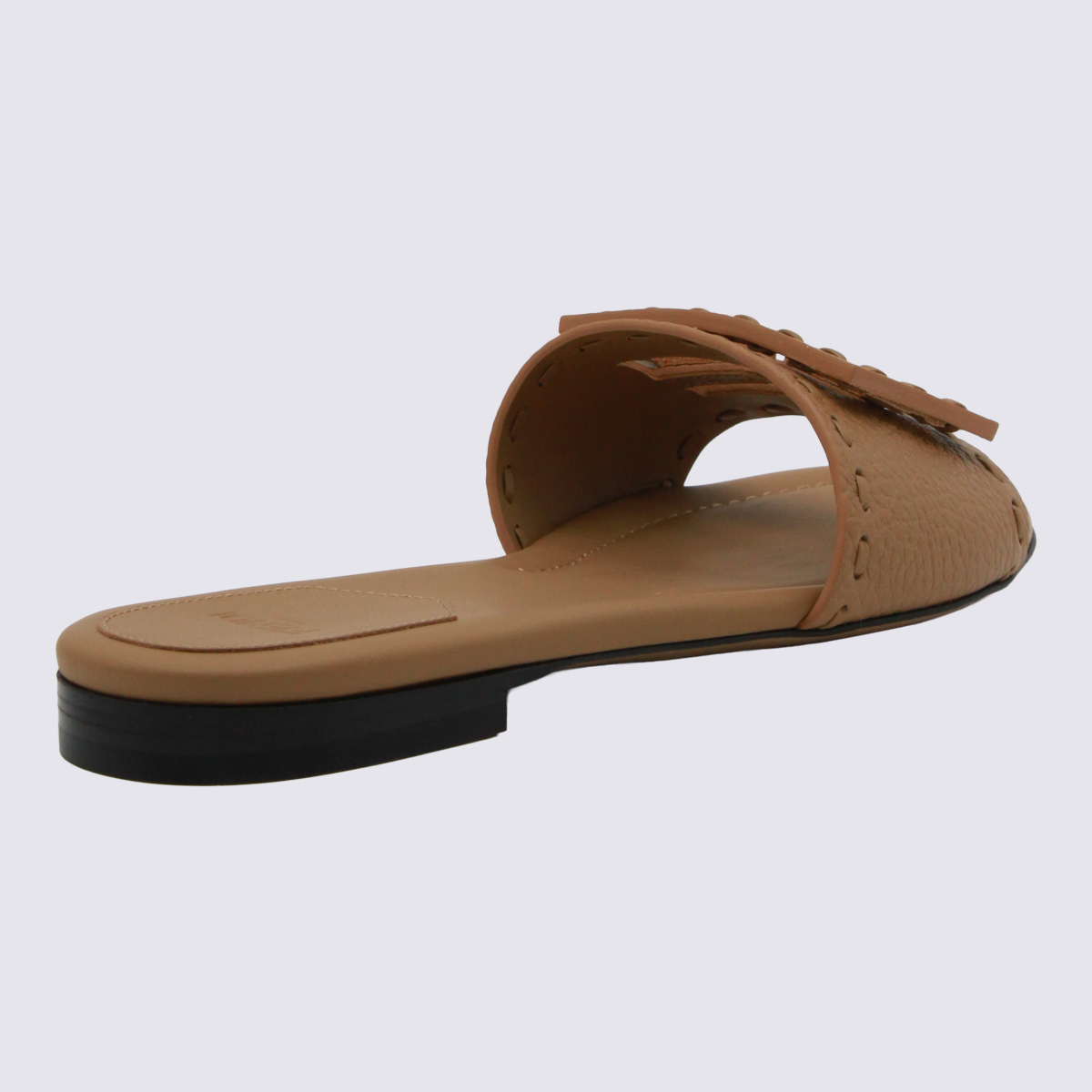 [Fendi] Flat shoes FW26 8R8136AQY2F1WYD