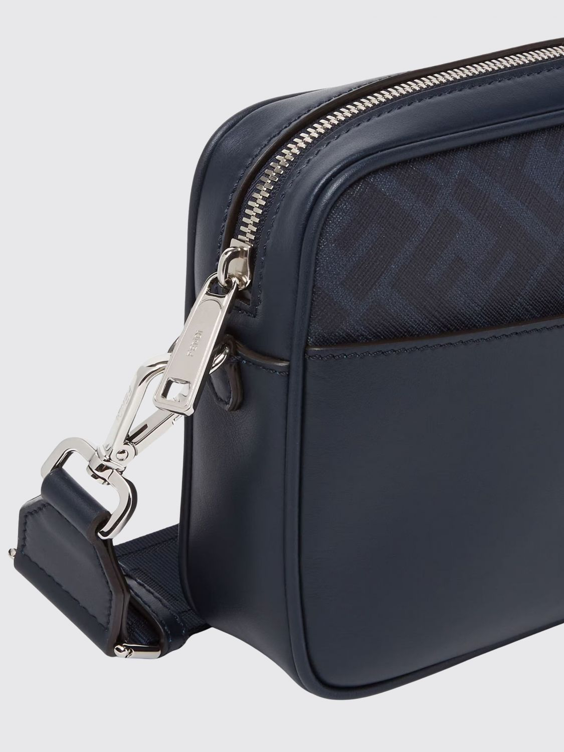 [Fendi] Cross body bag SS26 7M0286AV83 F1MLF