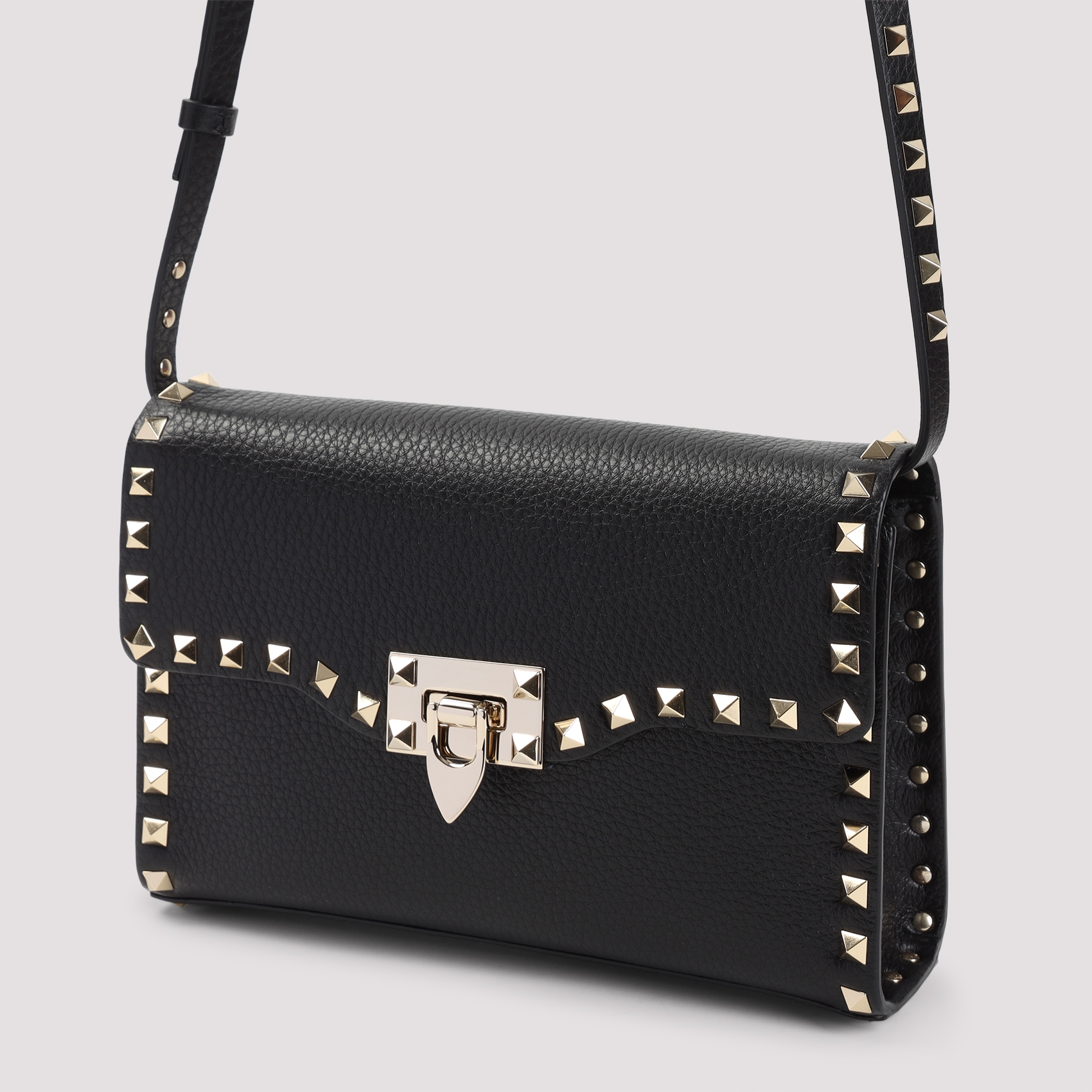 [Valentino Garavani] Shoulder bag FW26 ZW2B0181VSF