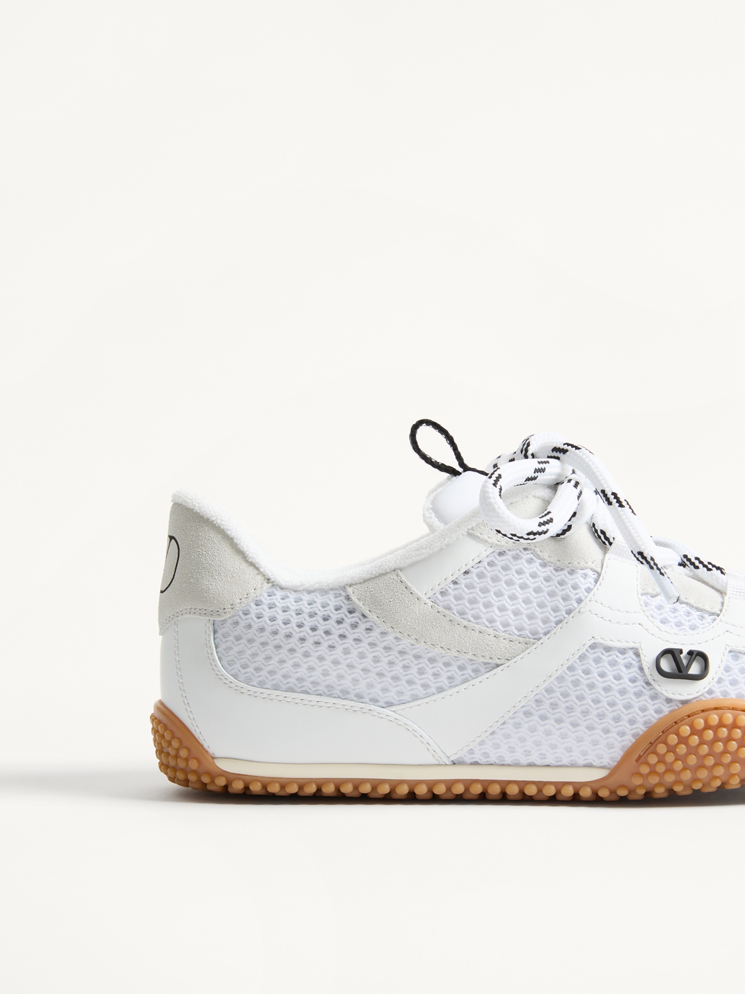 [Valentino Garavani] Sneakers SS26 8W2S0NB8SDV9NX
