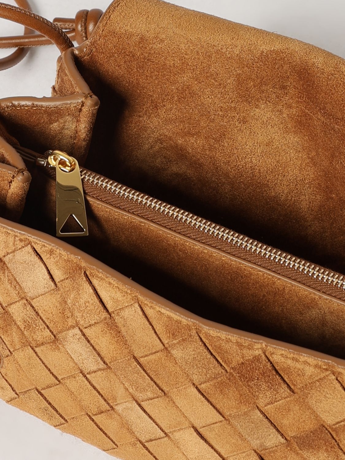 [Bottega Veneta] Clutch bag FW26 843893V5ZZ4 2588