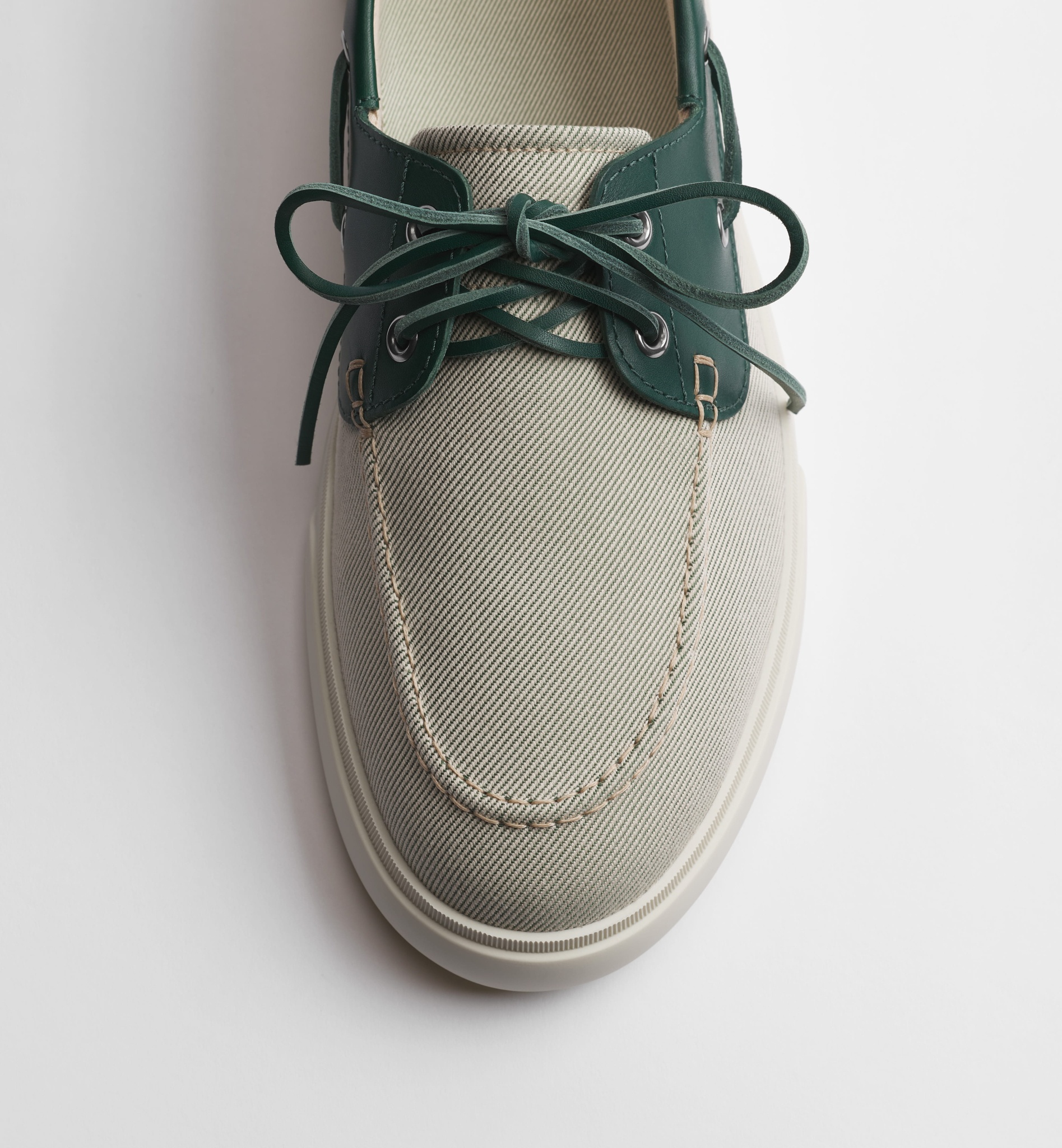 [Christian Dior] Sneakers FW26 3LO369ADU