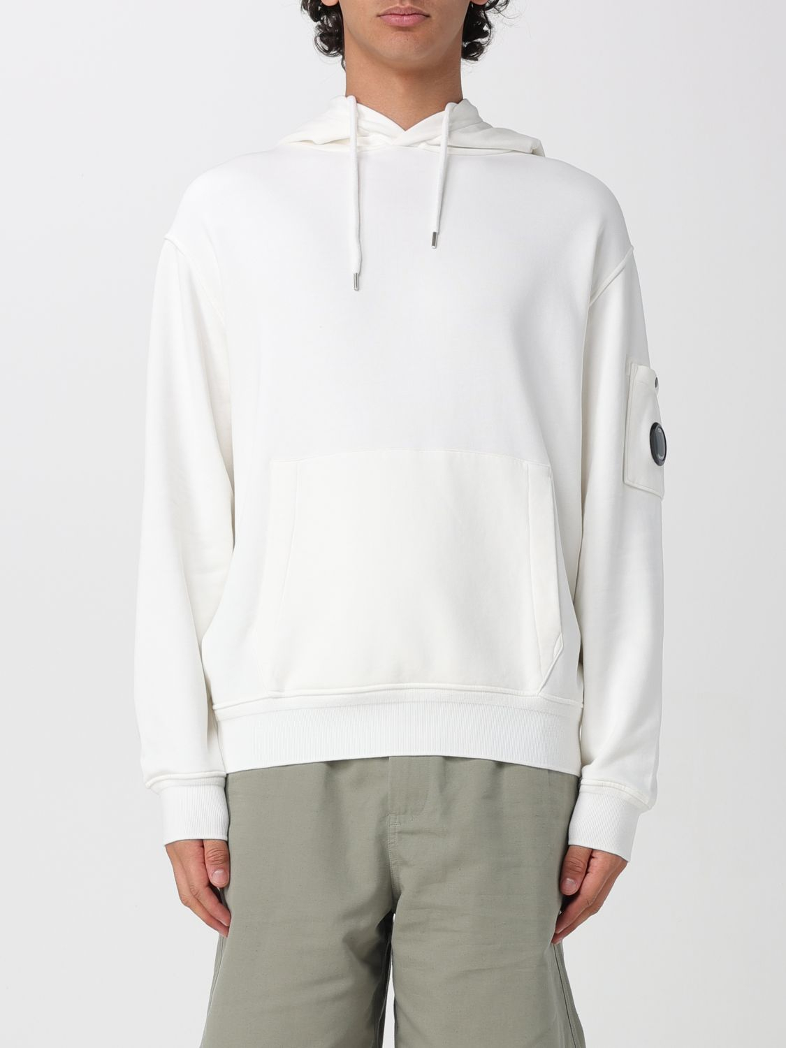 [C.P. Company] Sweatshirt SS26 20CMSS037A110044G 103