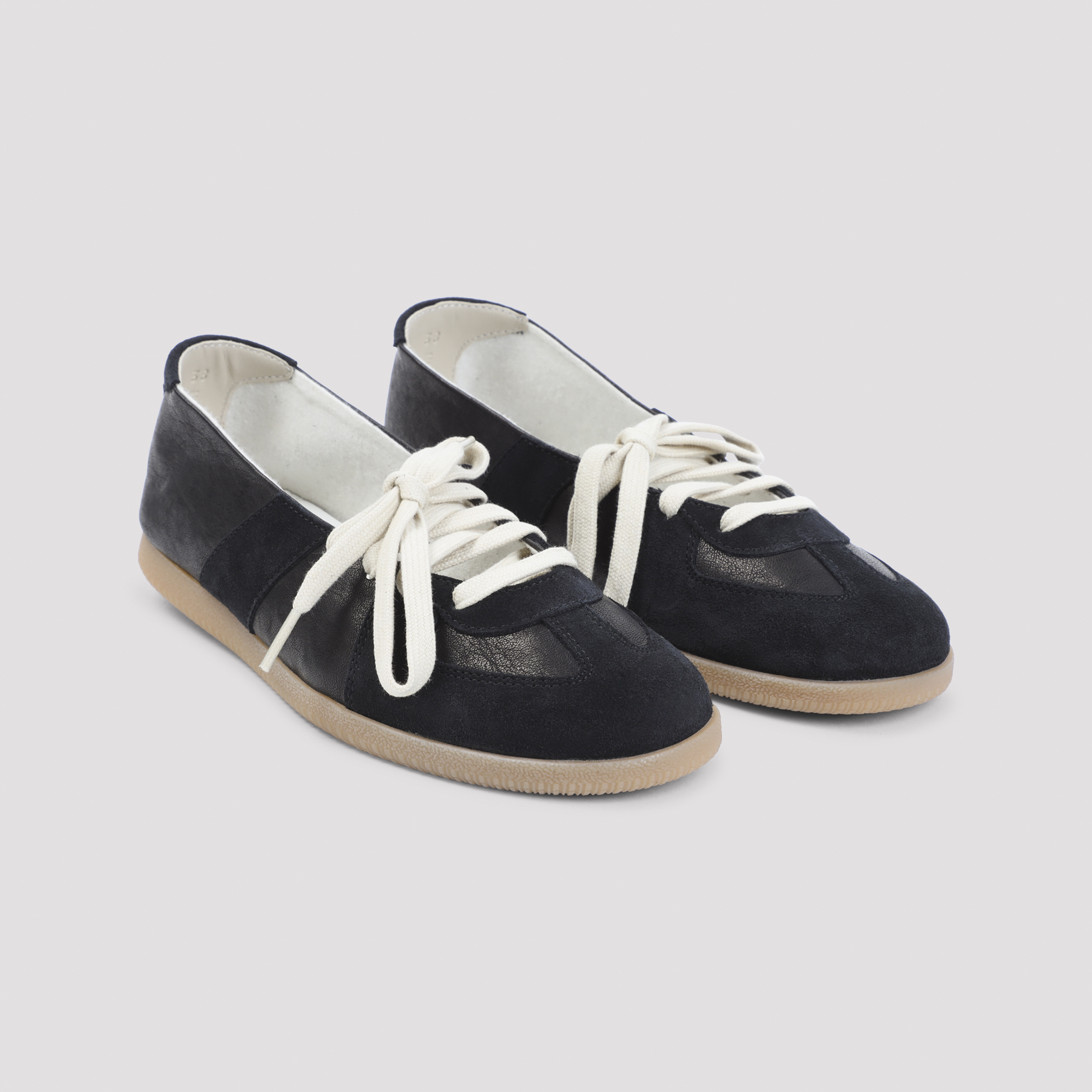 [Maison Margiela] Flat shoes FW26 S58WS0297.P7790