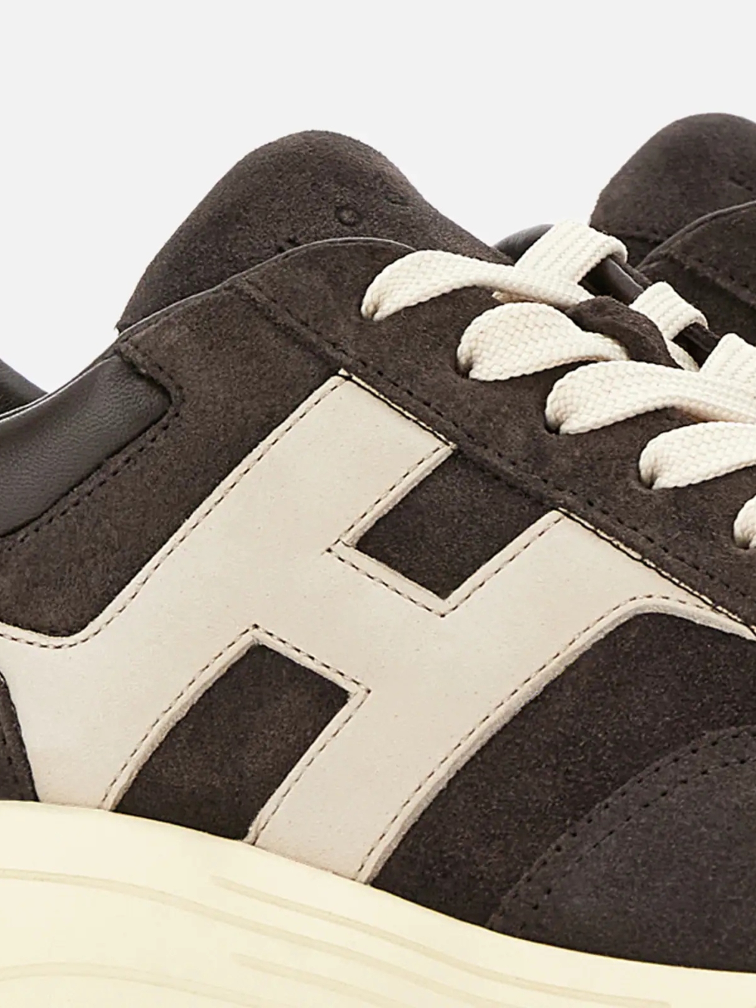[Hogan] Sneakers FW26 HXM5630FR30 S9G