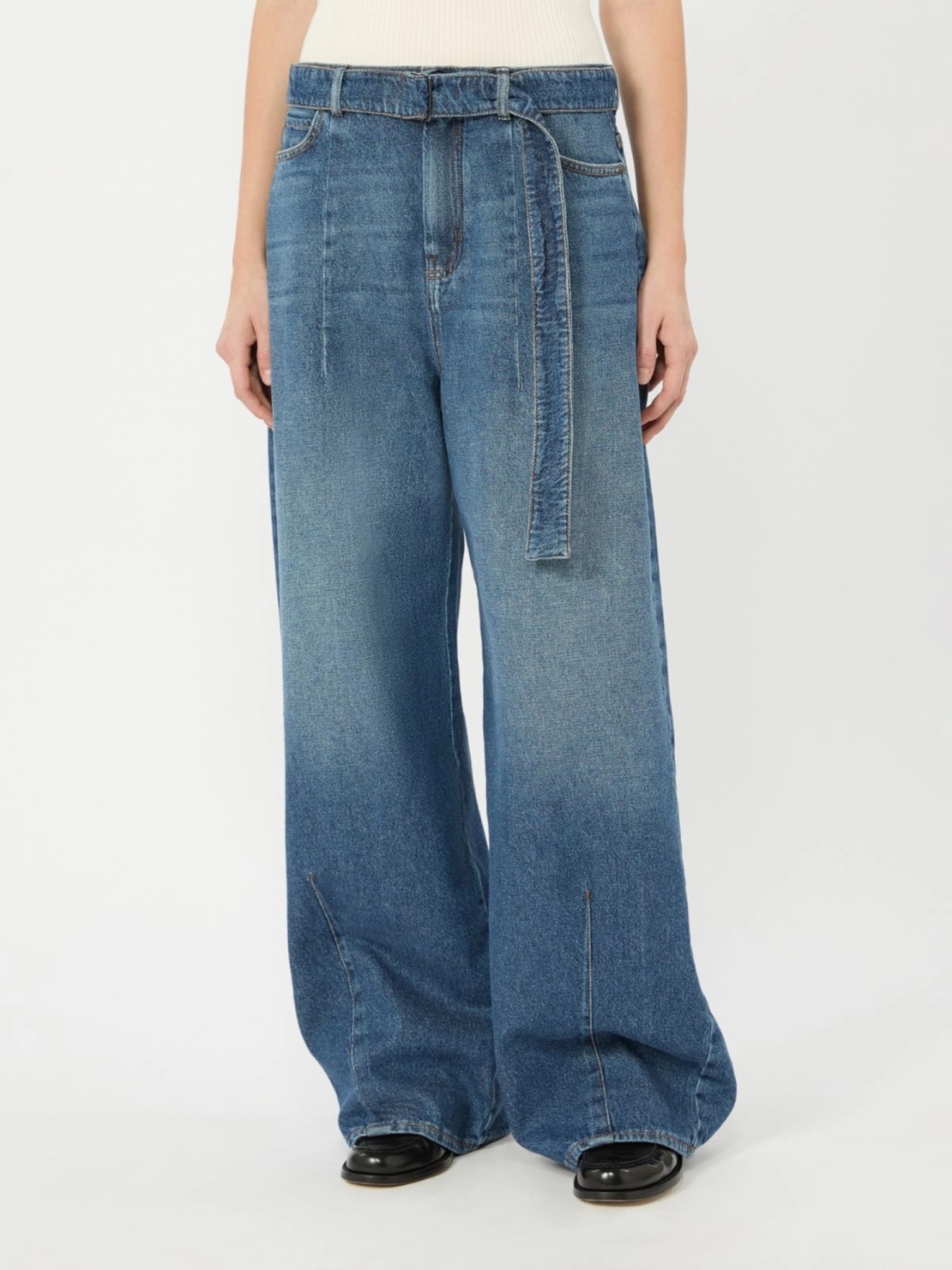 [WEEKEND] Jeans FW26 2625186081600