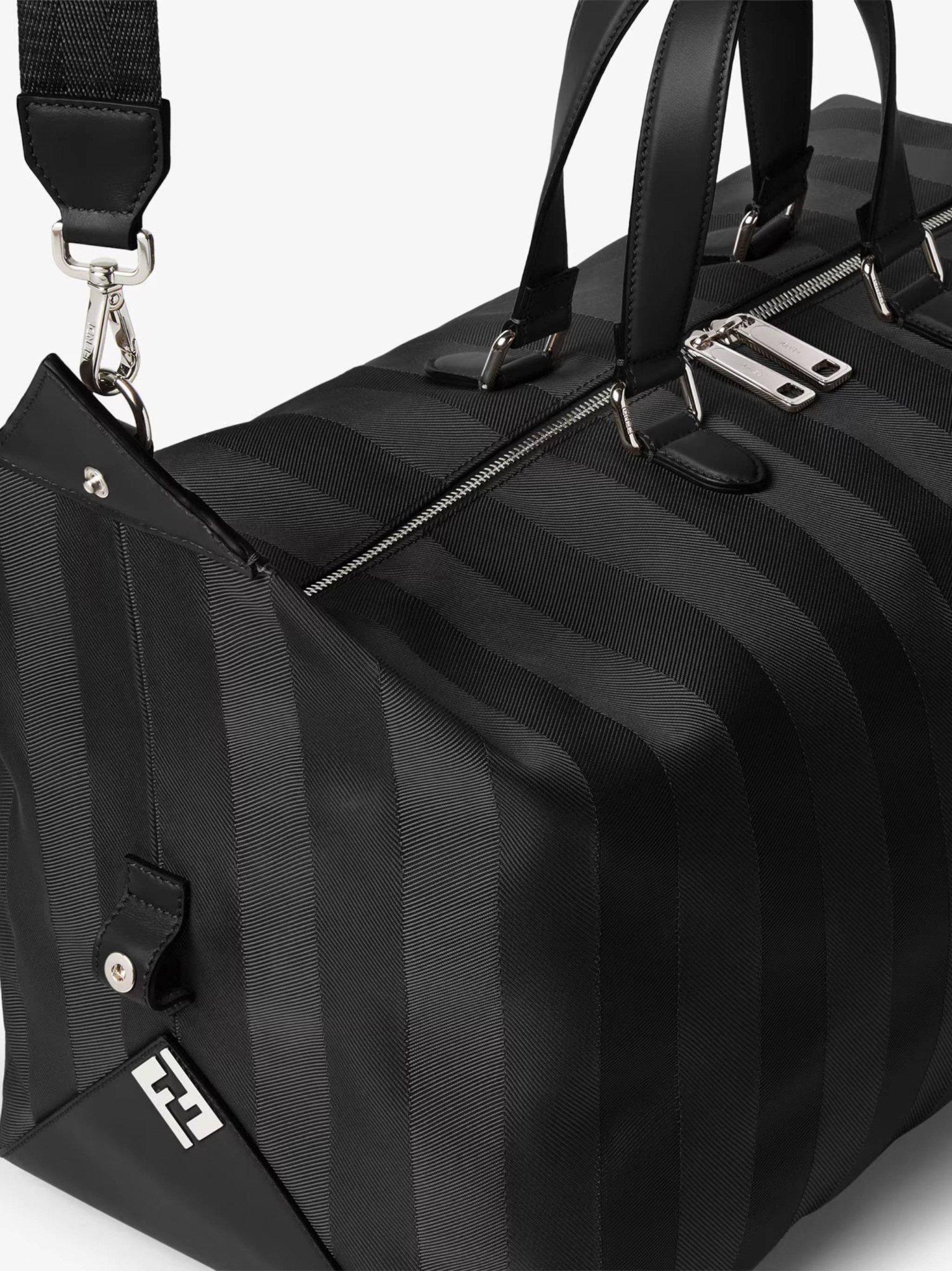[Fendi] Tote bag FW26 7VV183 B110