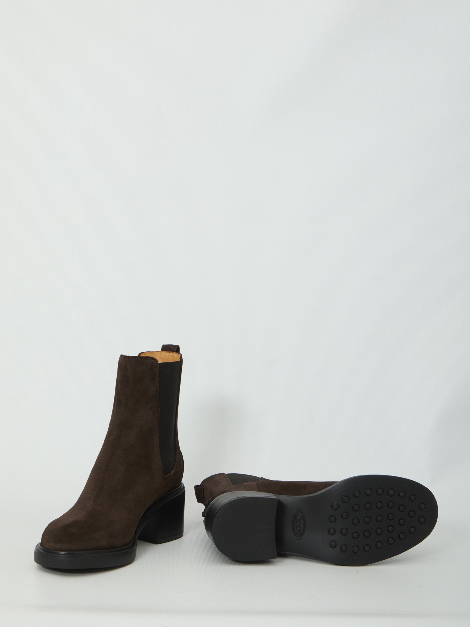 [Tod's] Ankle Boots FW26 XXW73L0JK00_RE0_S808