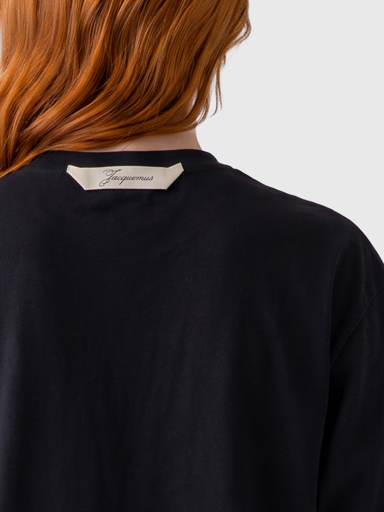 [JACQUEMUS] T-shirts Short Sleeve FW26 TSW00588_AJ00254_990