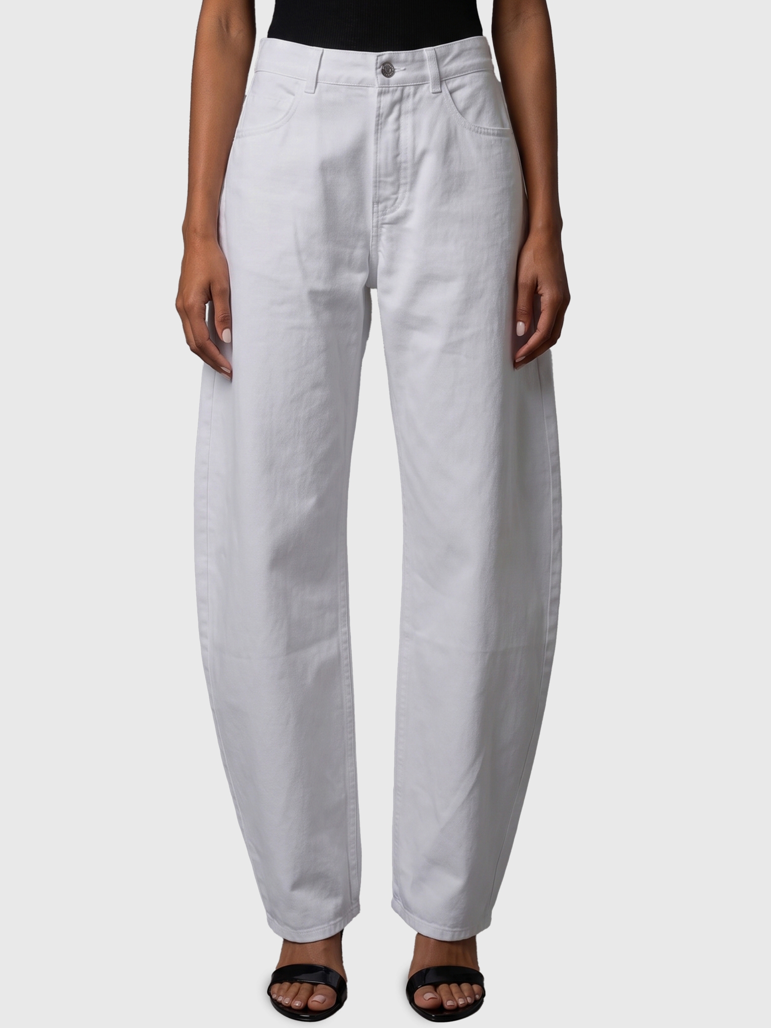 [Alaia] Jeans FW26 AA9P1406D027D__000