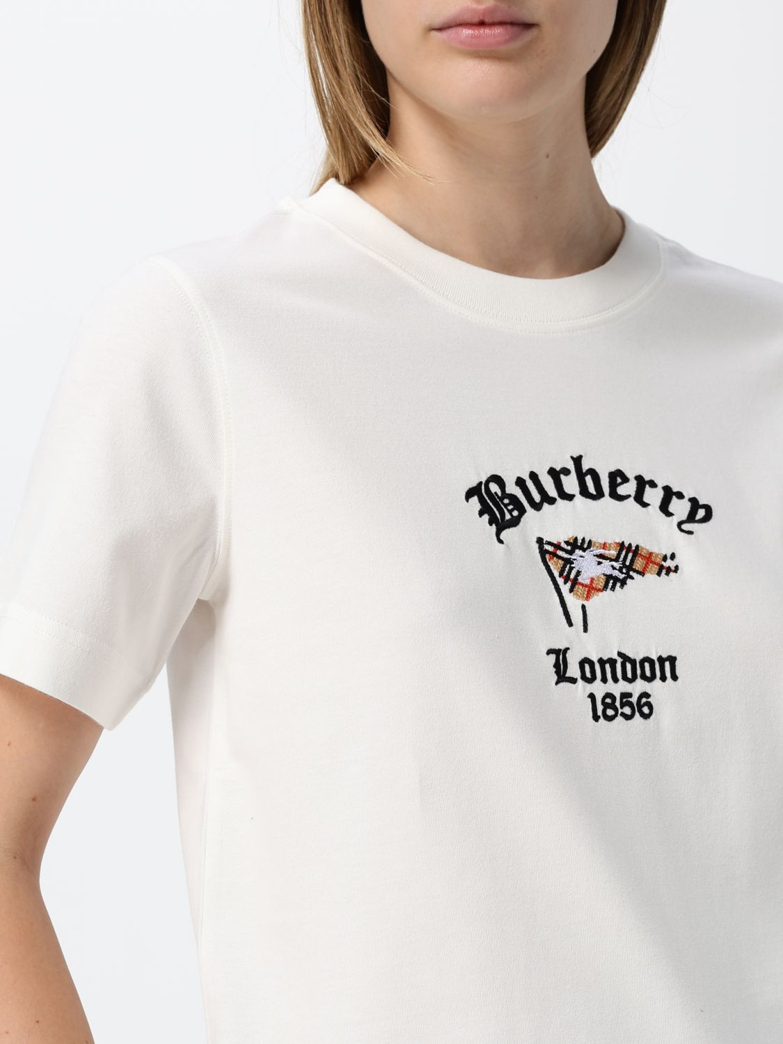 [Burberry] T-shirts Short Sleeve FW26 8128206