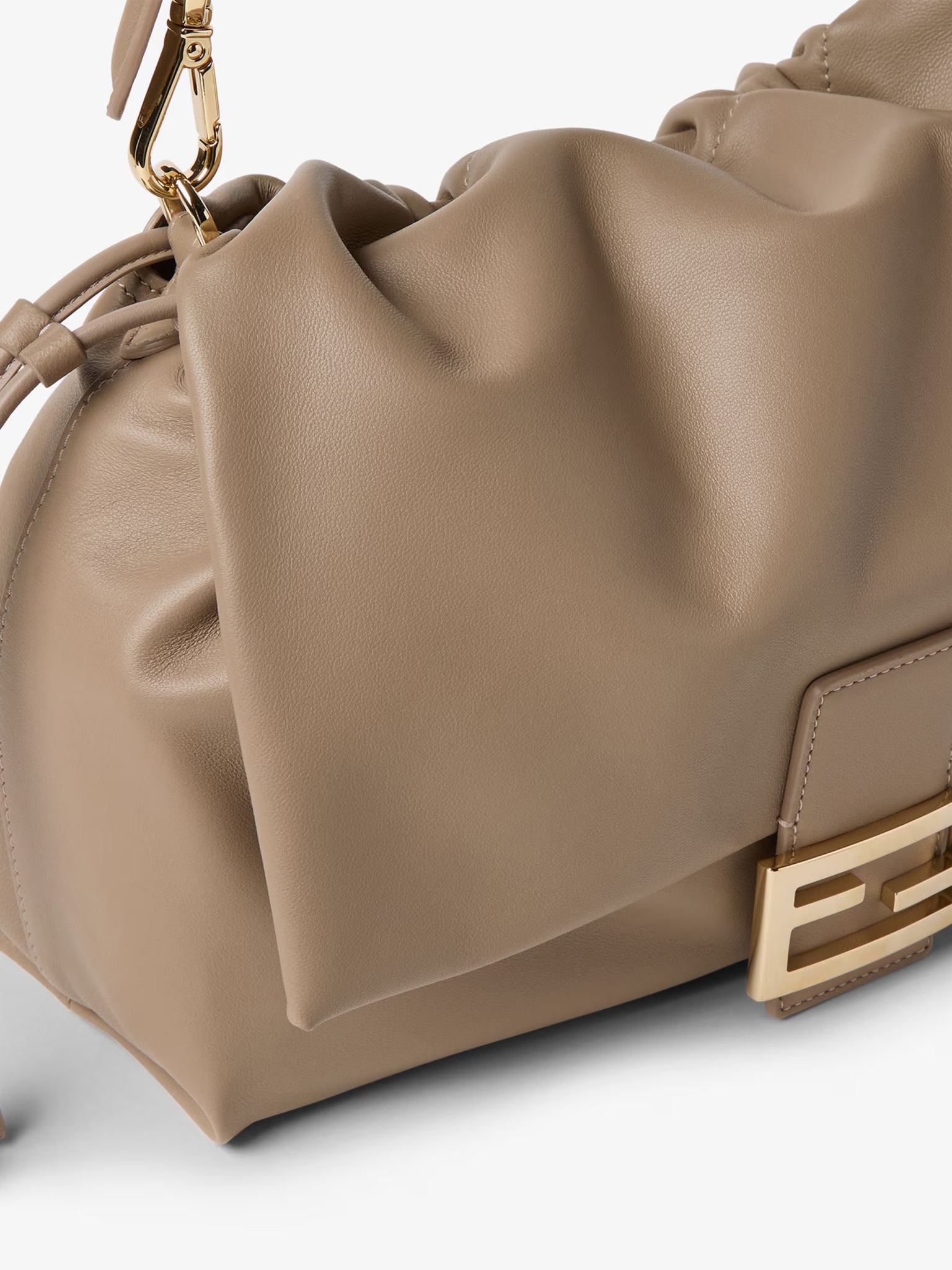 [Fendi] Shoulder bag FW26 8BR857B1ZKF0QD3