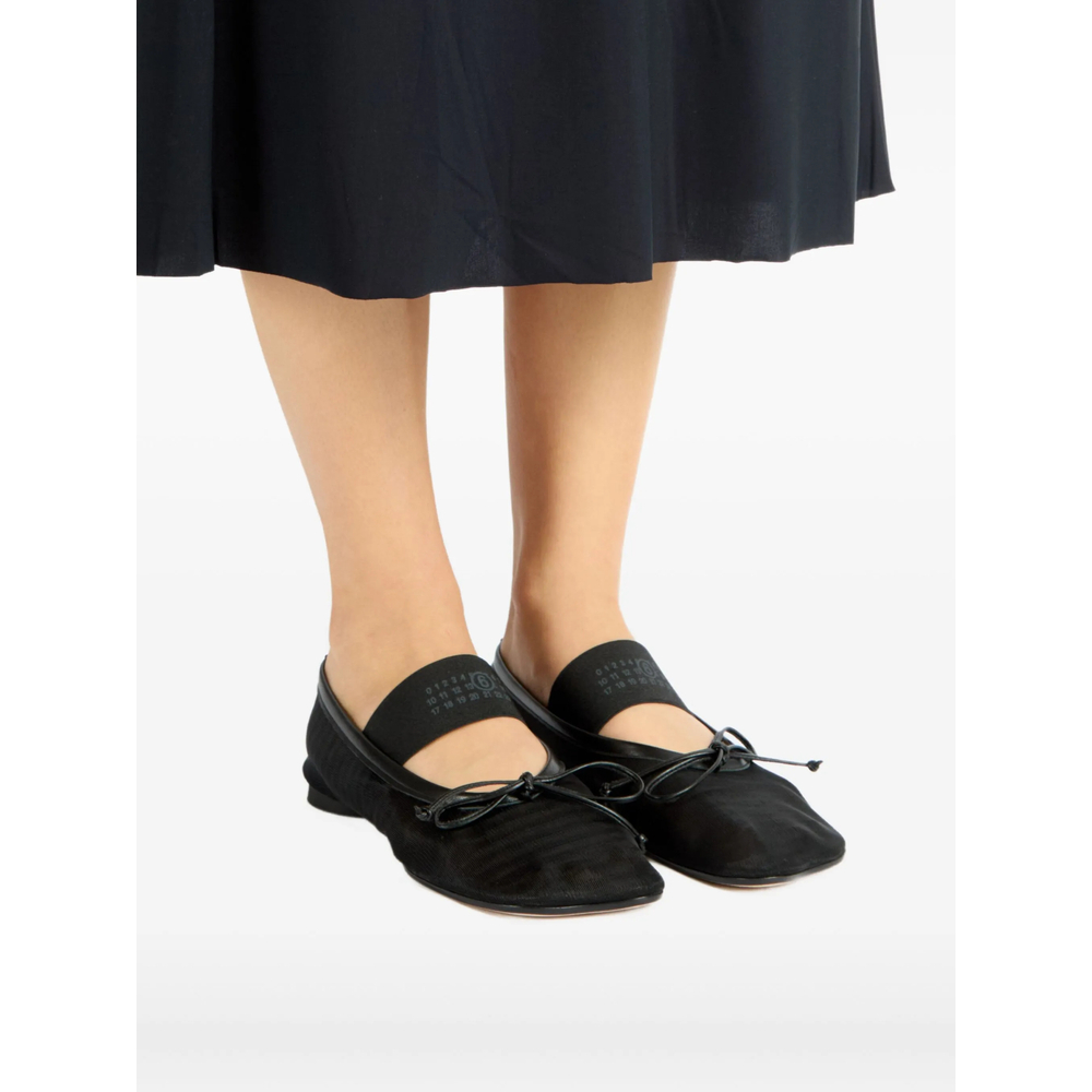 [MM6 Maison Margiela] Flat shoes FW26 P7138 S59WZ0101 T8013
