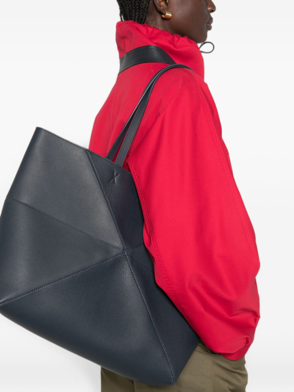 [Loewe] Tote bag FW26 A779PTWX015544