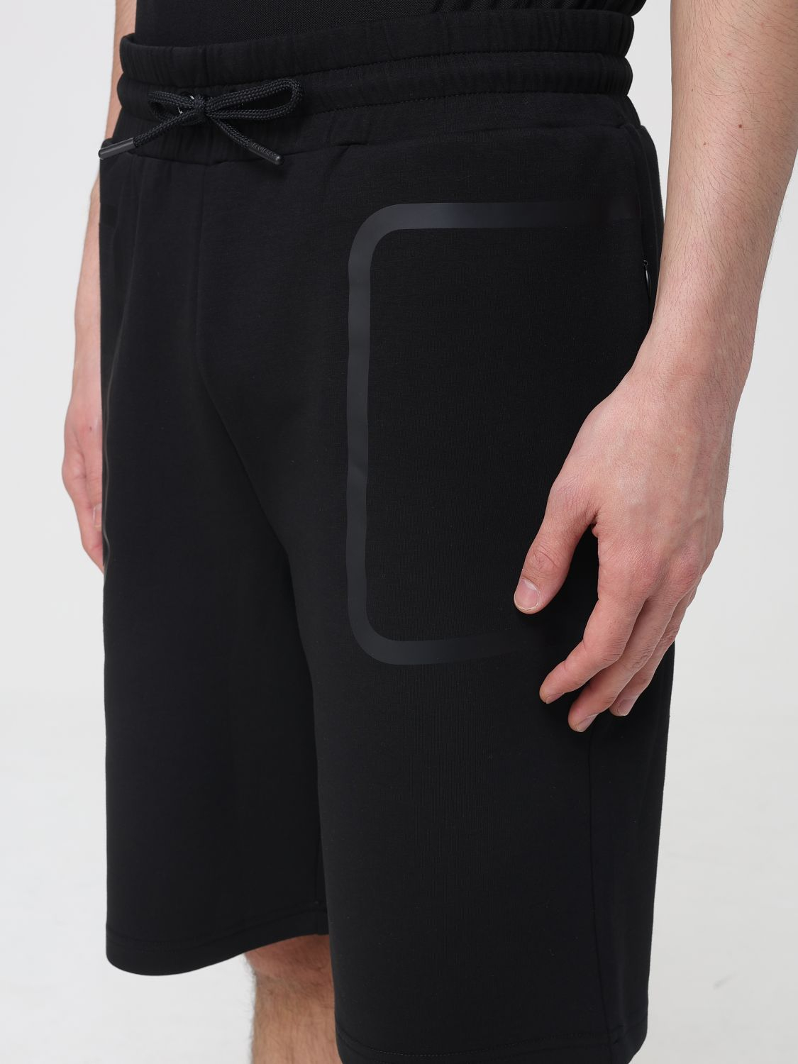 [Peuterey] Shorts SS26 PEU580199012177 NER