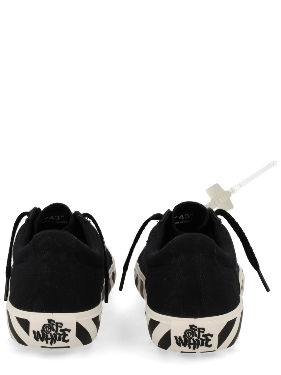 [Off-White] Sneakers SS26 M2APC9F001_1001