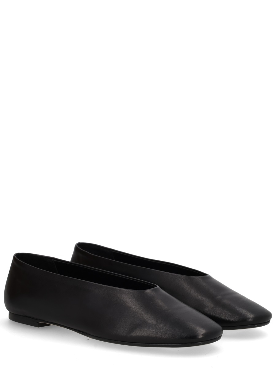 [Aeyde] Flat shoes SS26 A11-FL-MANA8MFL-0121-800-007_BLACK