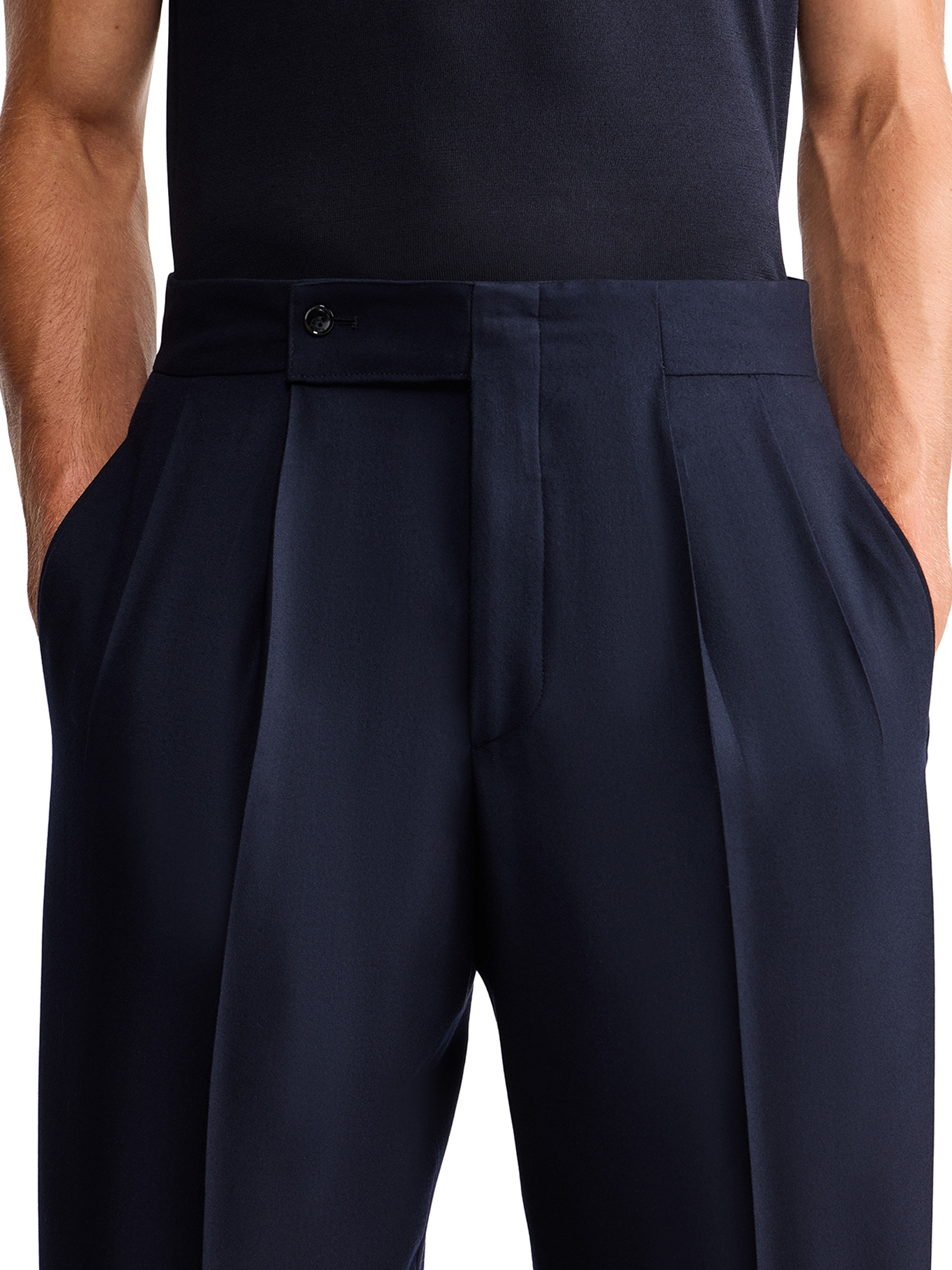 [Giorgio Armani] Trousers FW26 GM000558TE13592UB109 DARK NAVY
