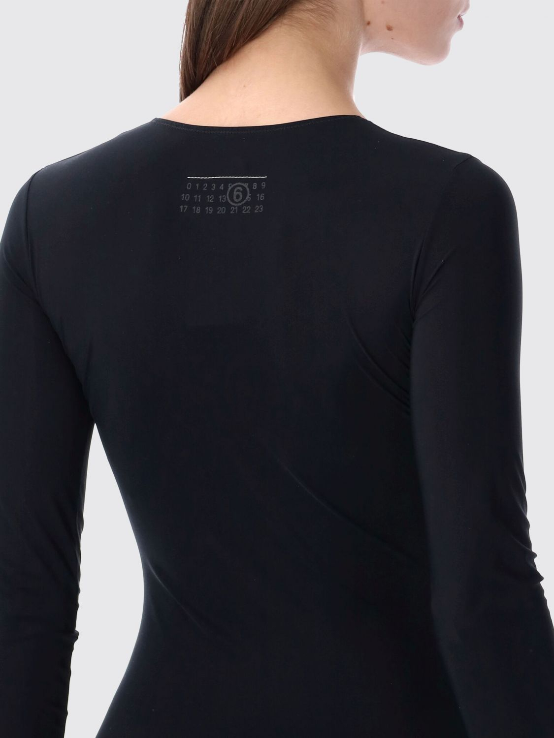 [MM6 Maison Margiela] T-shirts Long Sleeve SS26 S62NA0085S20518 900