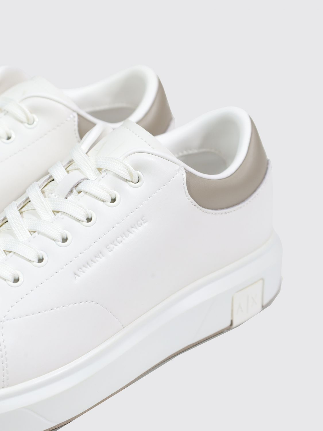 [ARMANI EXCHANGE] Sneakers SS26 XUX123XV534 MZ750
