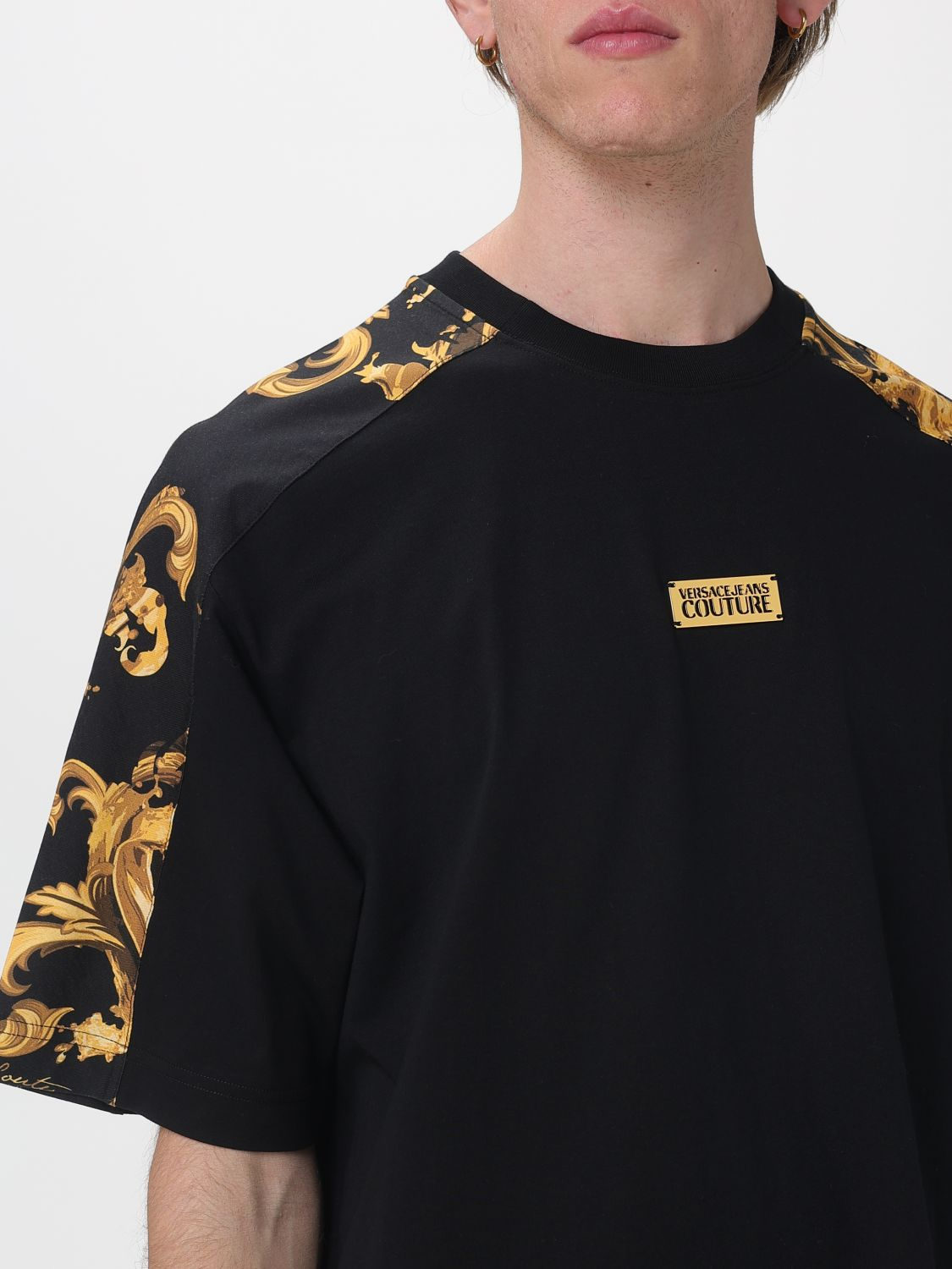 [VERSACE JEANS COUTURE] T-shirts Short Sleeve SS26 80GAH610JS543 G89