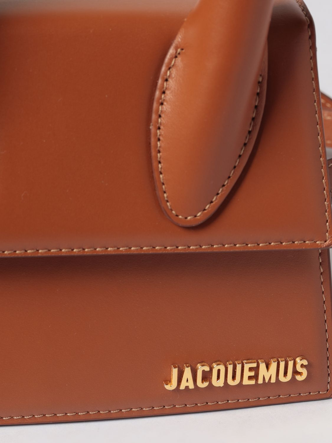 [JACQUEMUS] Minibag SS26 22HBAW00002AC01C04 811