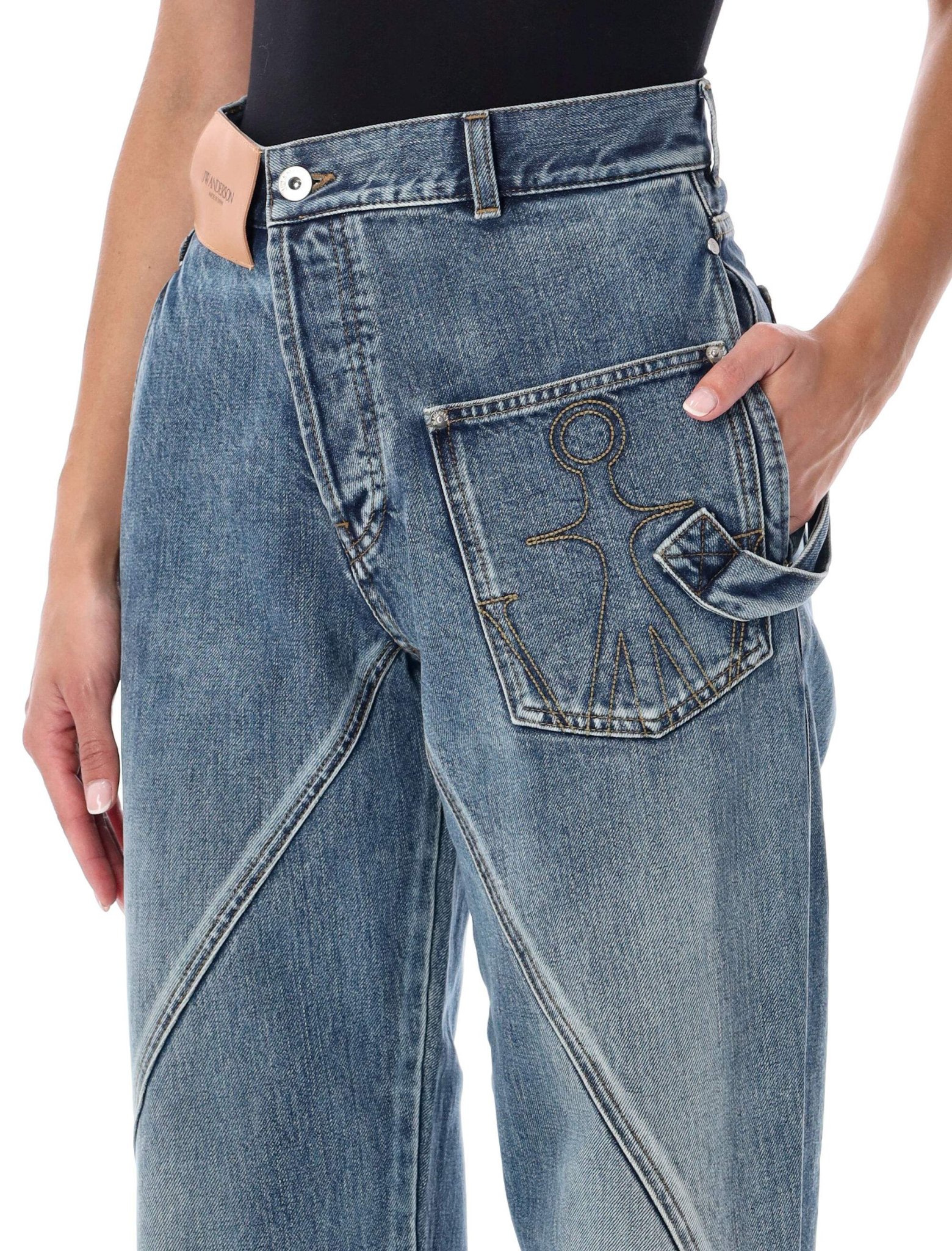 [JW ANDERSON] Jeans FW26 DT0127PG1849172