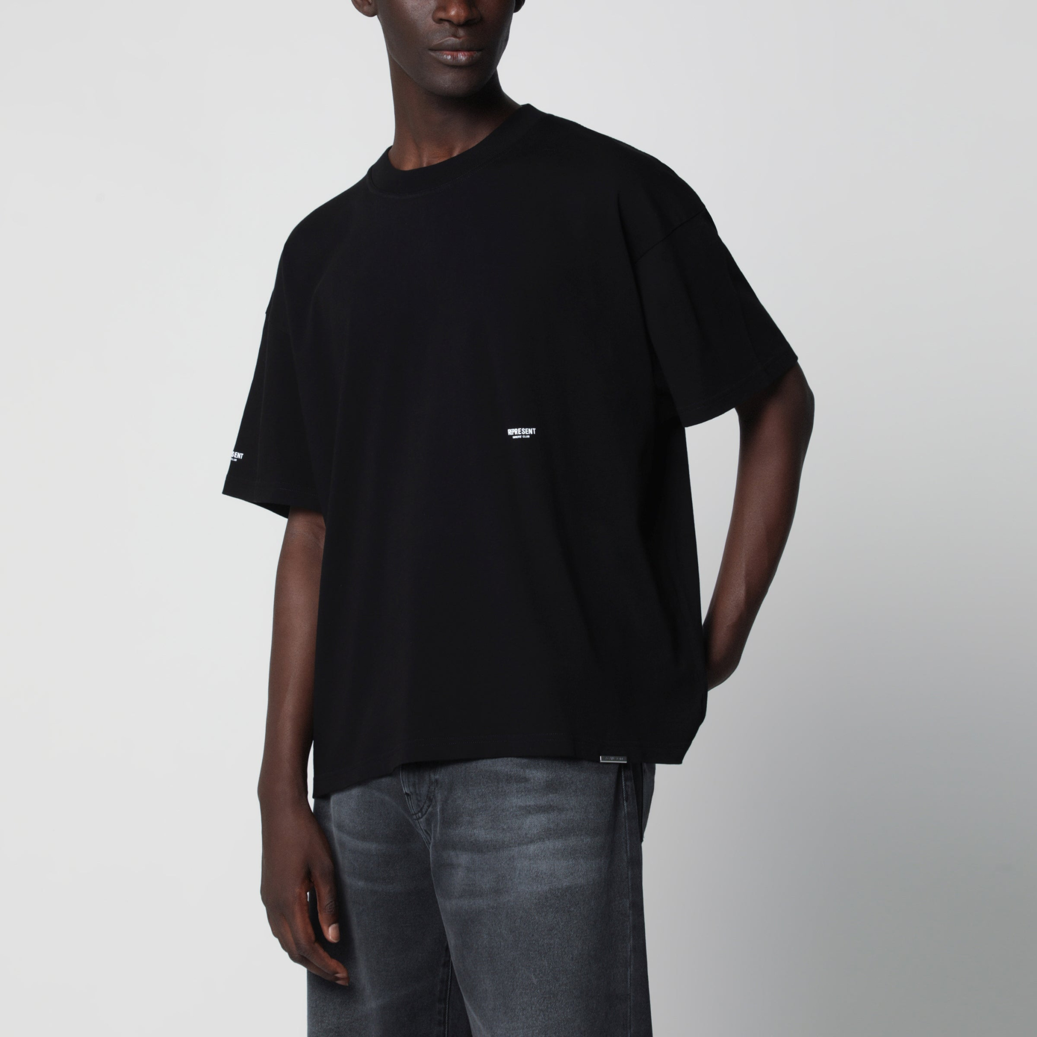 [Represent] T-shirts Short Sleeve FW26 OCM100042CO