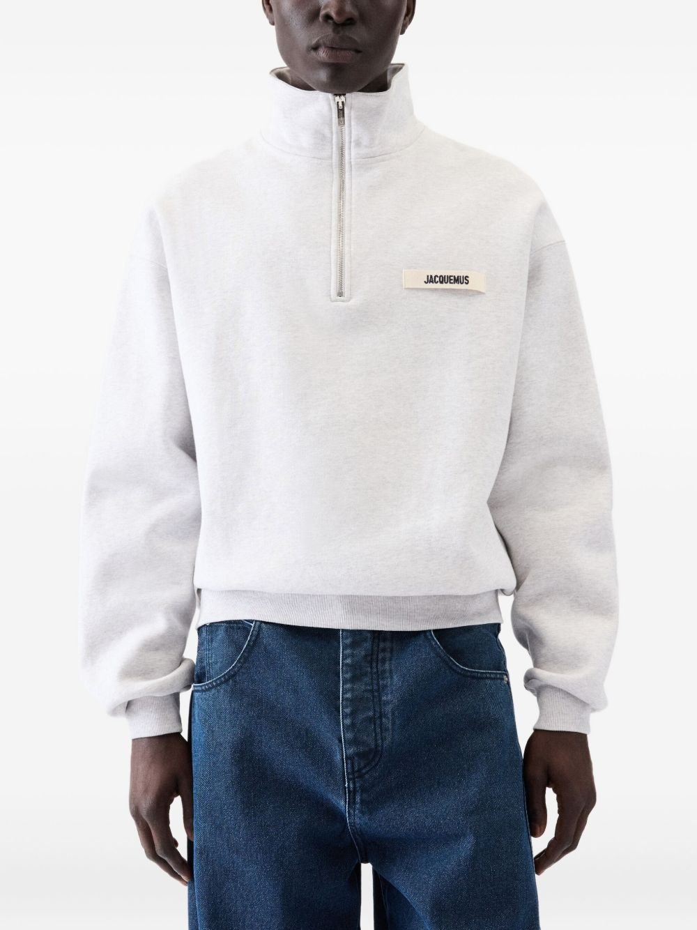 [JACQUEMUS] Sweatshirt FW26 SSM00313AJ00174 951