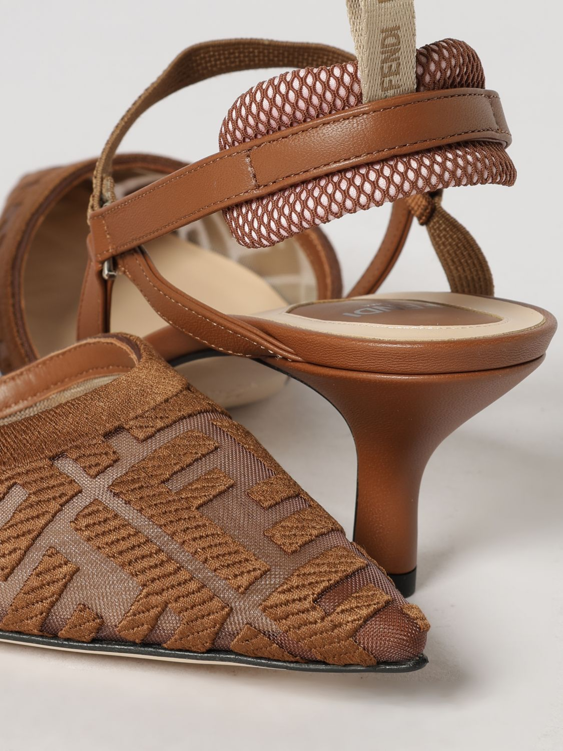[Fendi] Sandals FW26 8J8558AY0M F1XHR