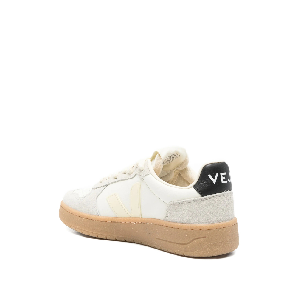 [Veja] Sneakers FW26 VE3320942  PUCBK