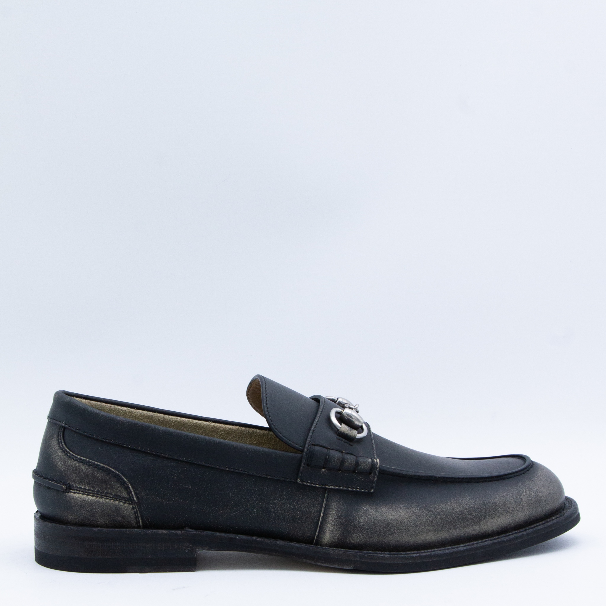 [Gucci] Loafer SS26 853291AAFZ41000