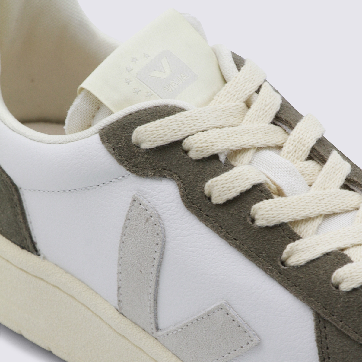 [Veja] Sneakers SS26 VE3321697B