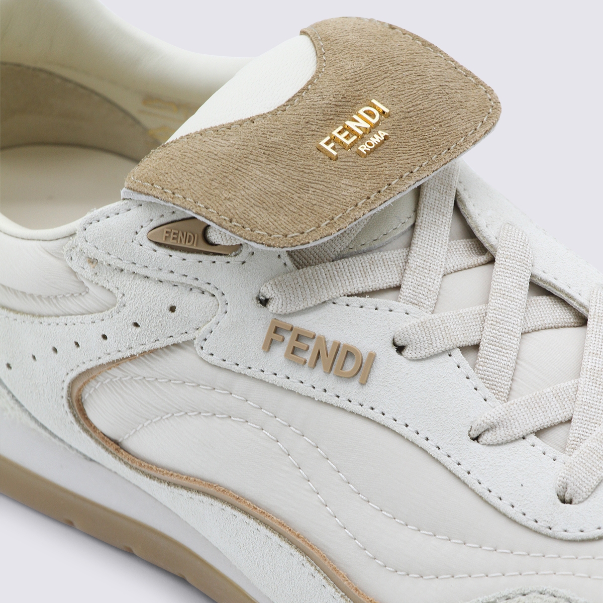 [Fendi] Sneakers SS26 8E8820AYFEF1TZ7
